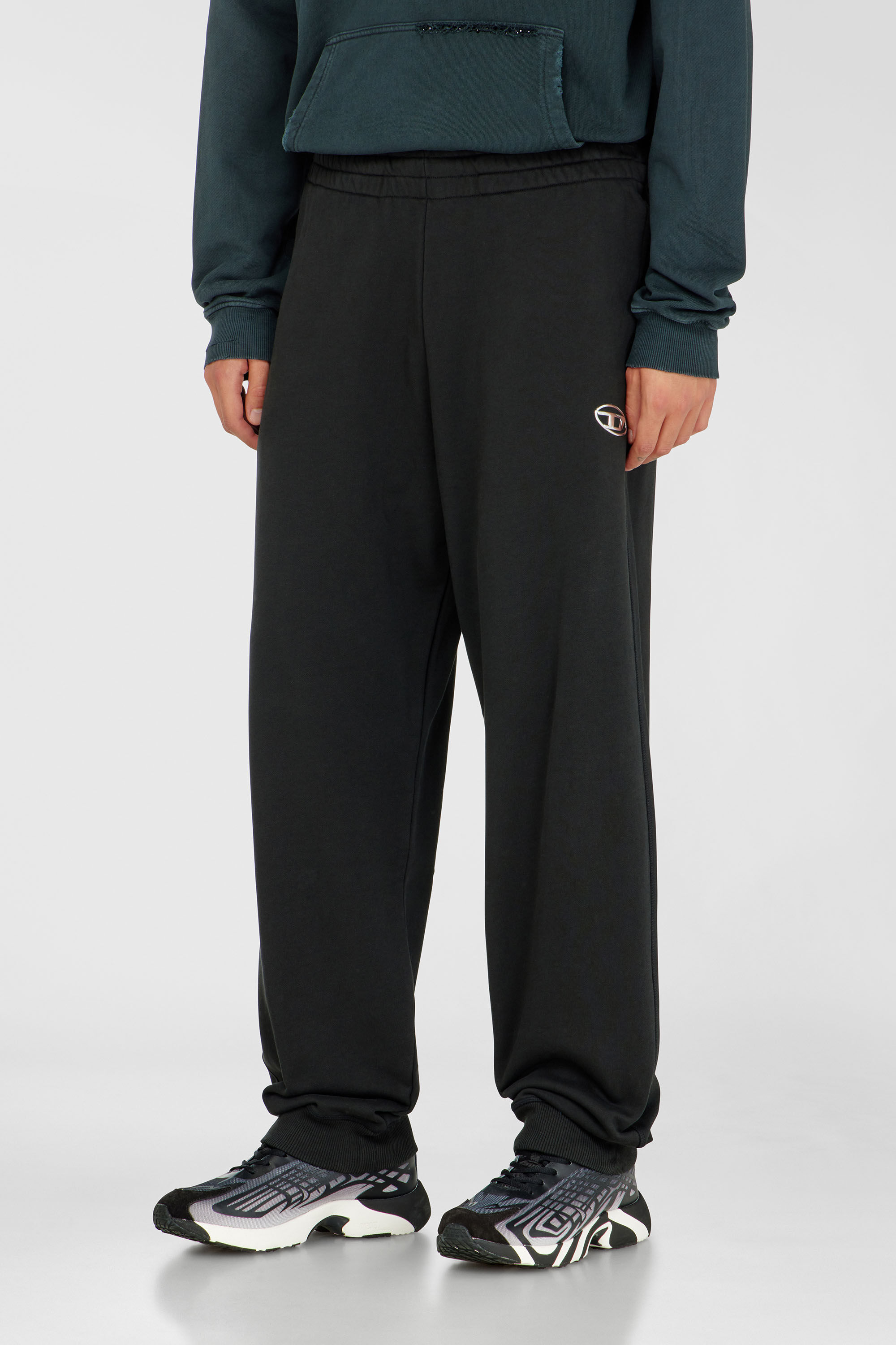 Diesel - P-MARKY-IOD, Man's Cotton pants with metallic Oval D in Black - 3