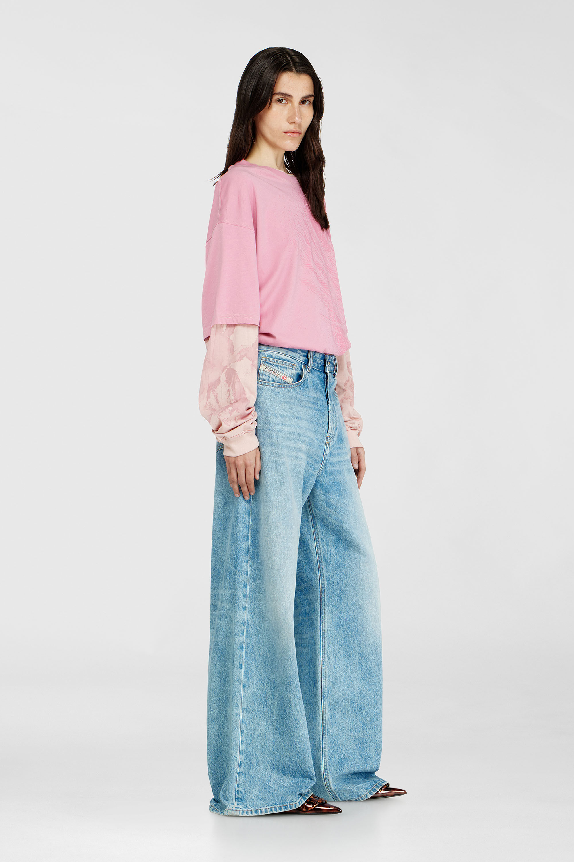 Diesel - Unisex's Relaxed Jeans 1996 D-Sire 09I29, Light Blue - 2