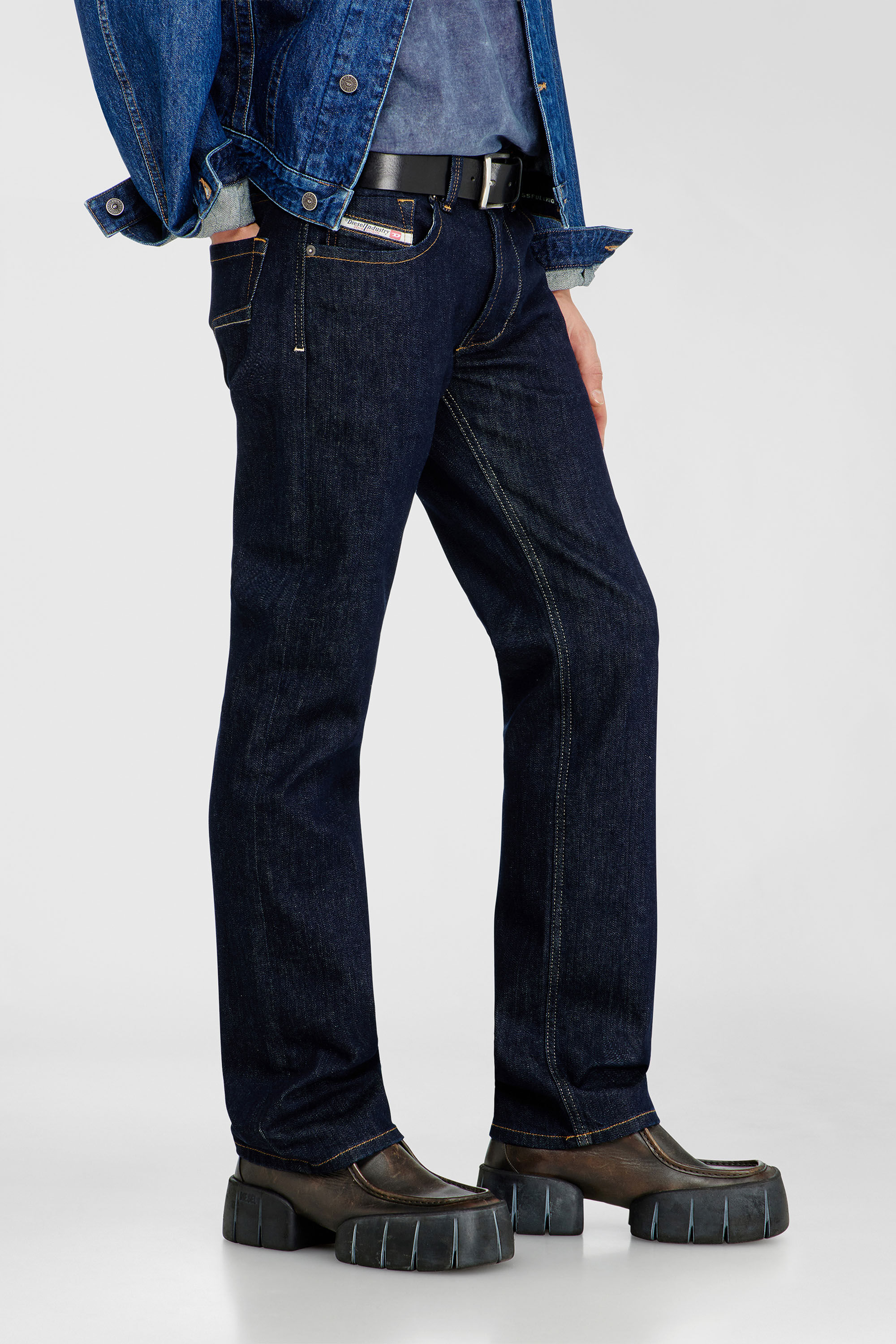 Diesel - Man's Regular Jeans 1985 Larkee 0DBEJ, Dark Blue - 7