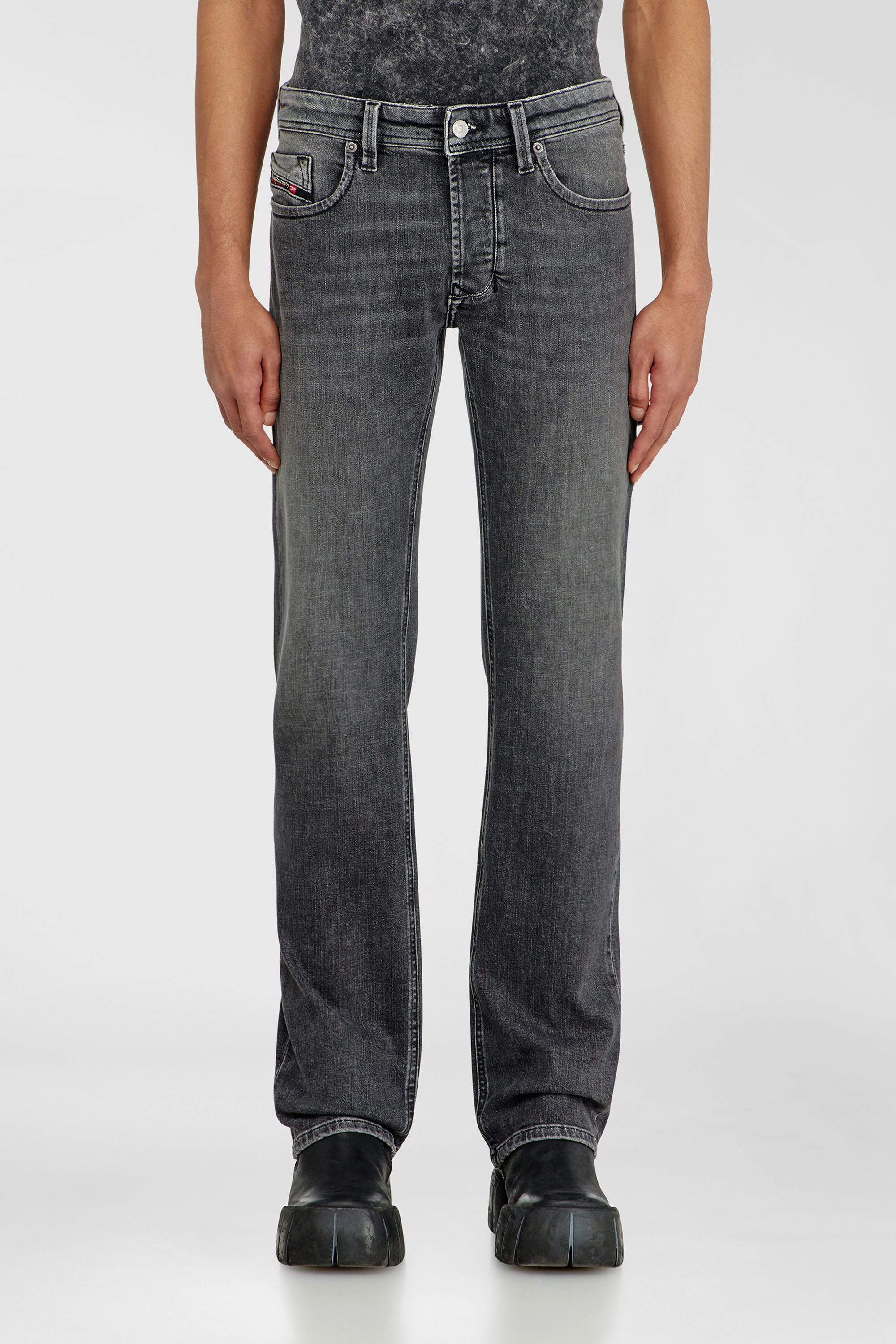 Diesel - Man's Regular Jeans 1985 Larkee 0HDBD, Black/Dark grey - 4