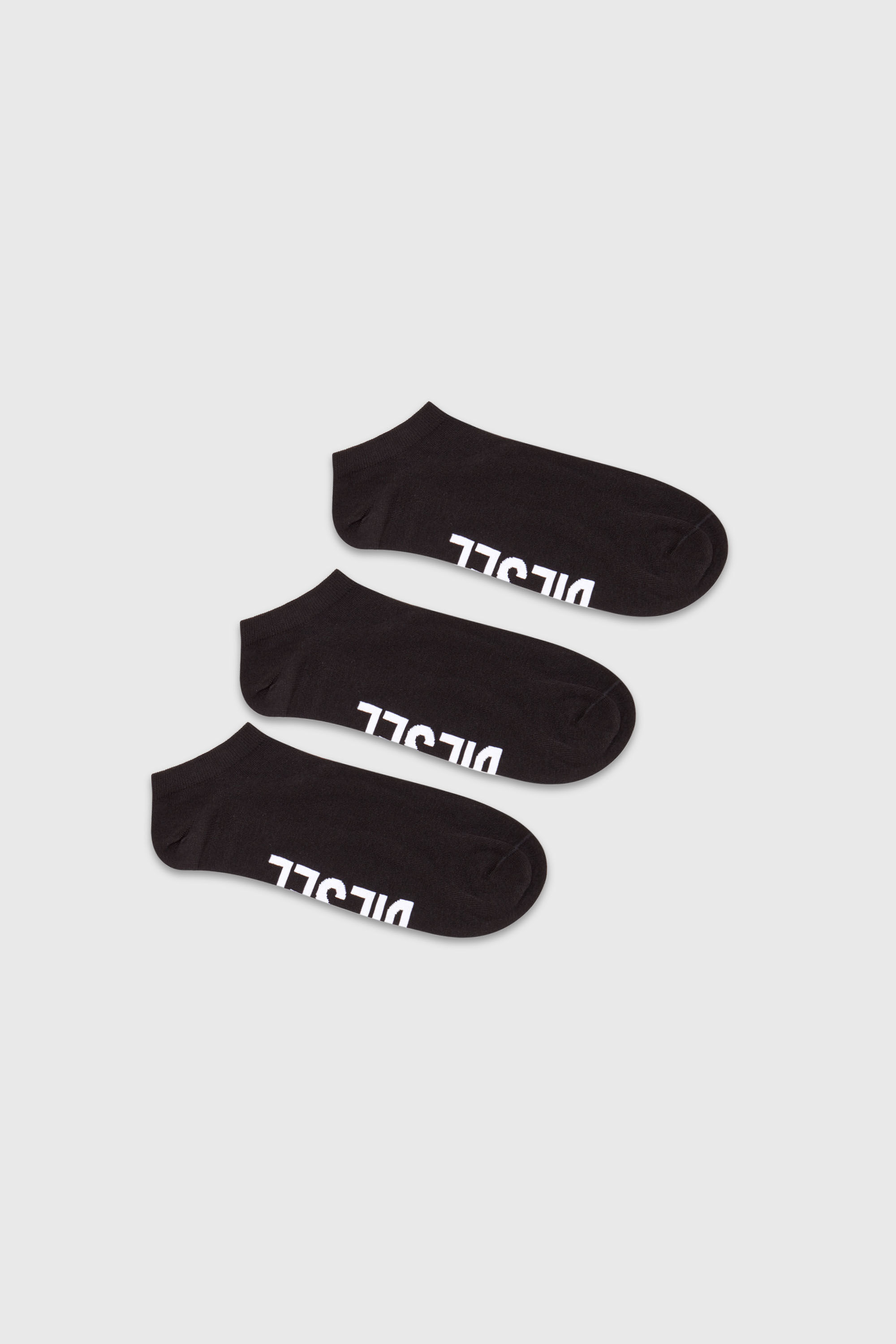 Diesel - SKM-GOST-THREEPACK, Man's Three-pack low-cut logo instep socks in Black - 1