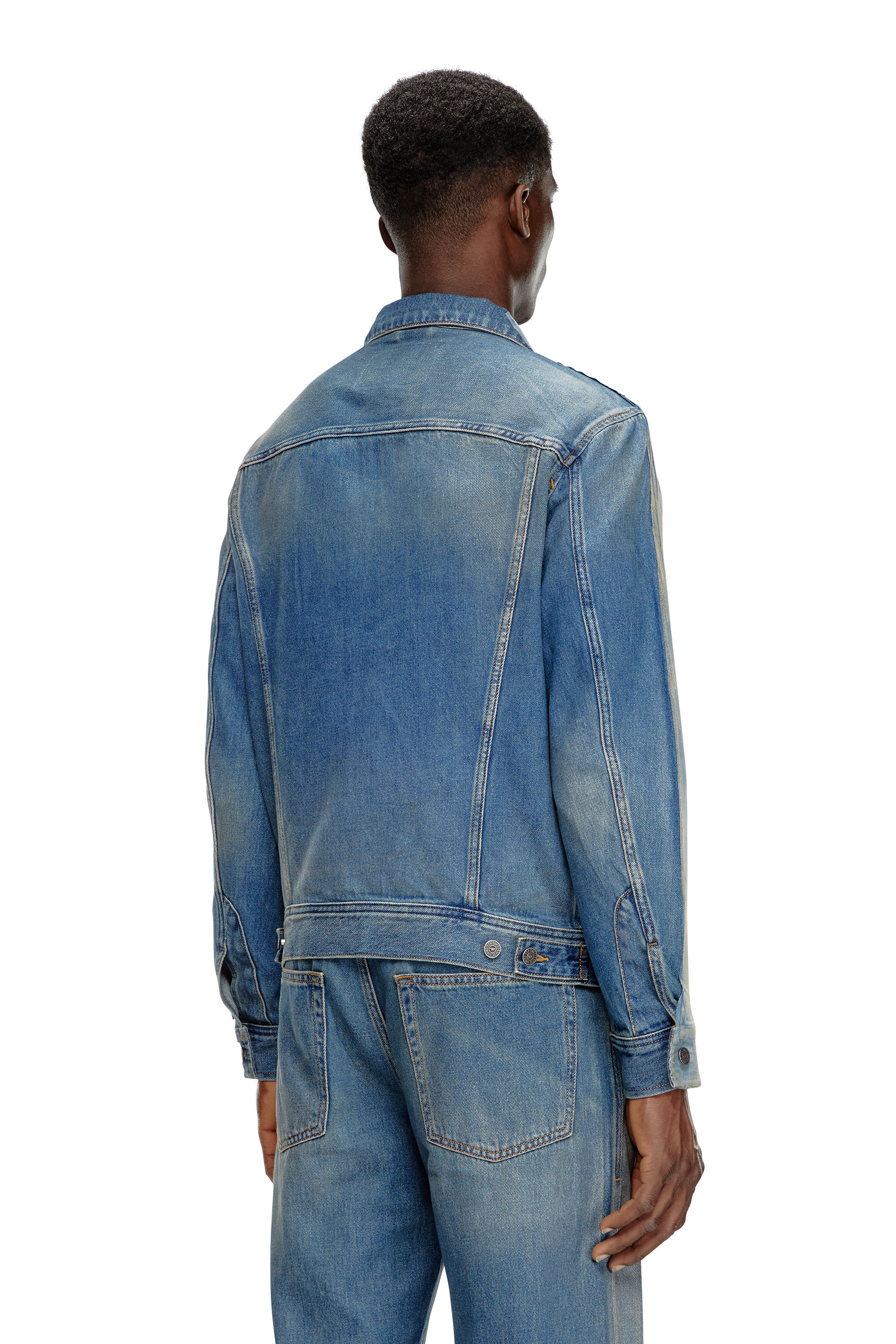 Diesel - D-BARCY-S3, Man's Trucker jacket in peel-off denim in Light Blue - 4