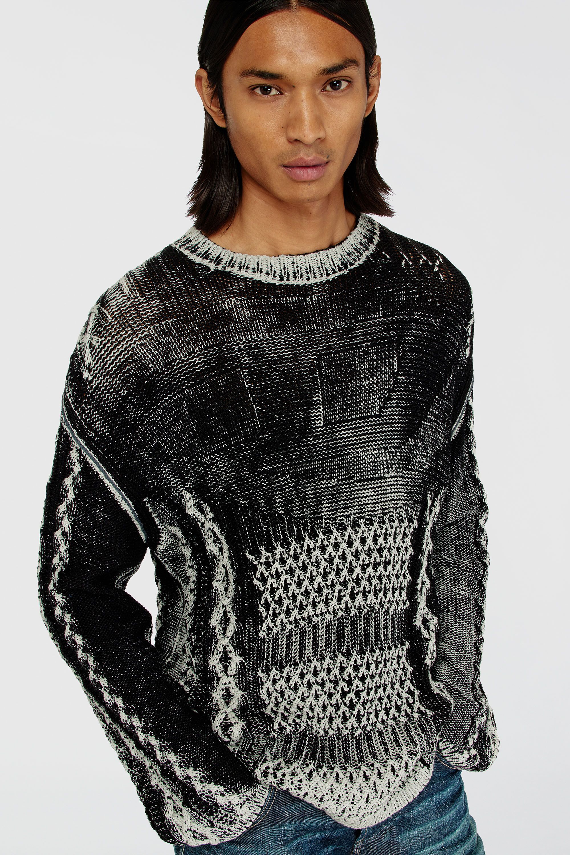 Diesel - K-MIONE, Man's Treated cable-knit jumper in Grey/Black - 5