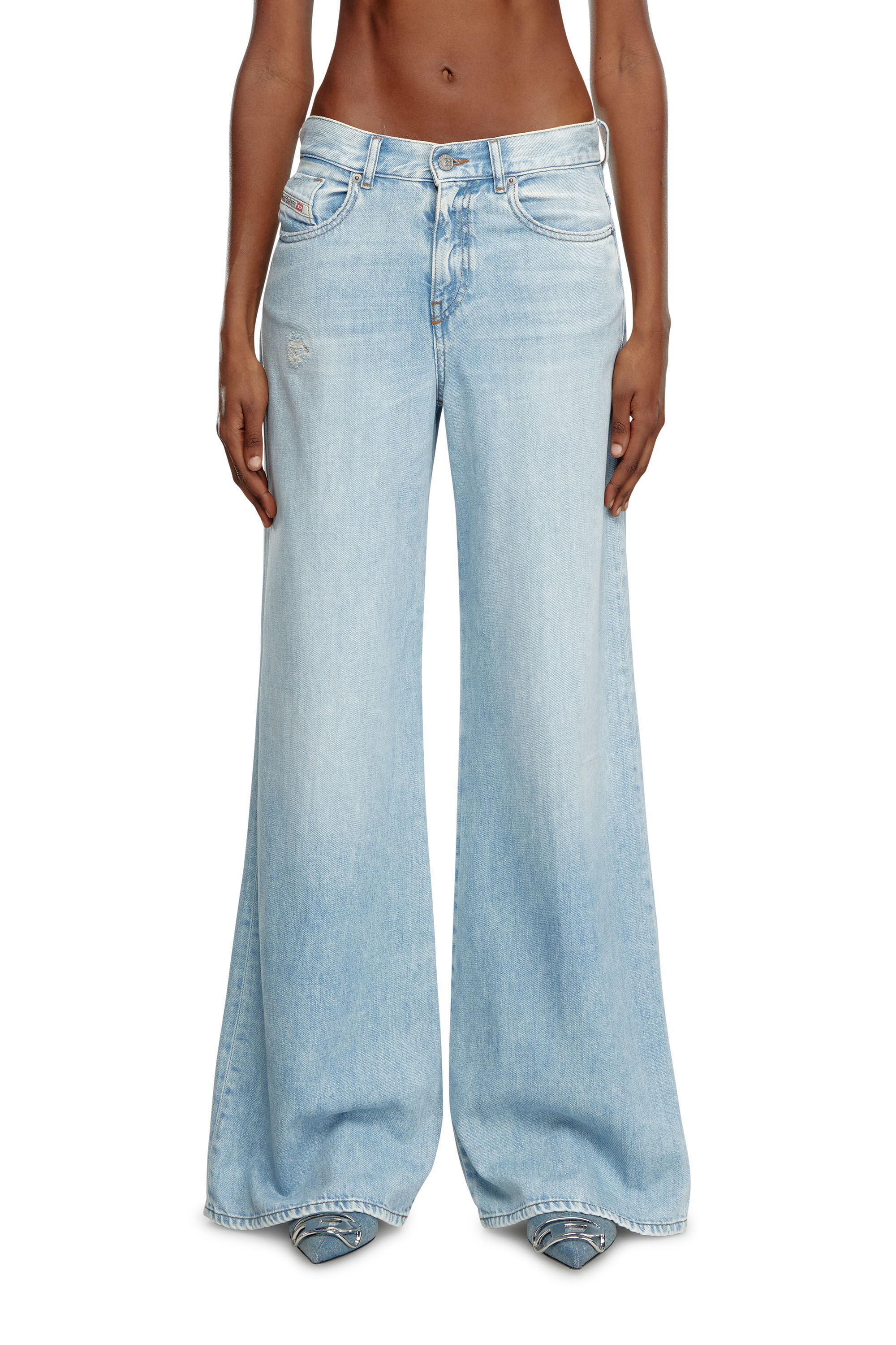 DIESEL :: ジーンズ d-akemi 068mq Women's Flare Jeans | Light Blue | Diesel 1978 D-Akemi