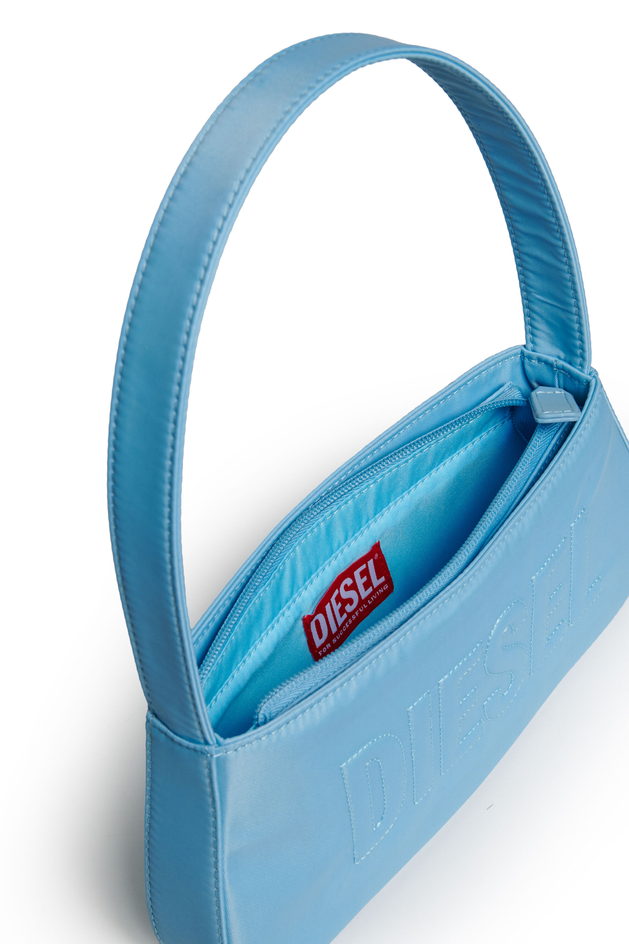 WDELIA, Blue