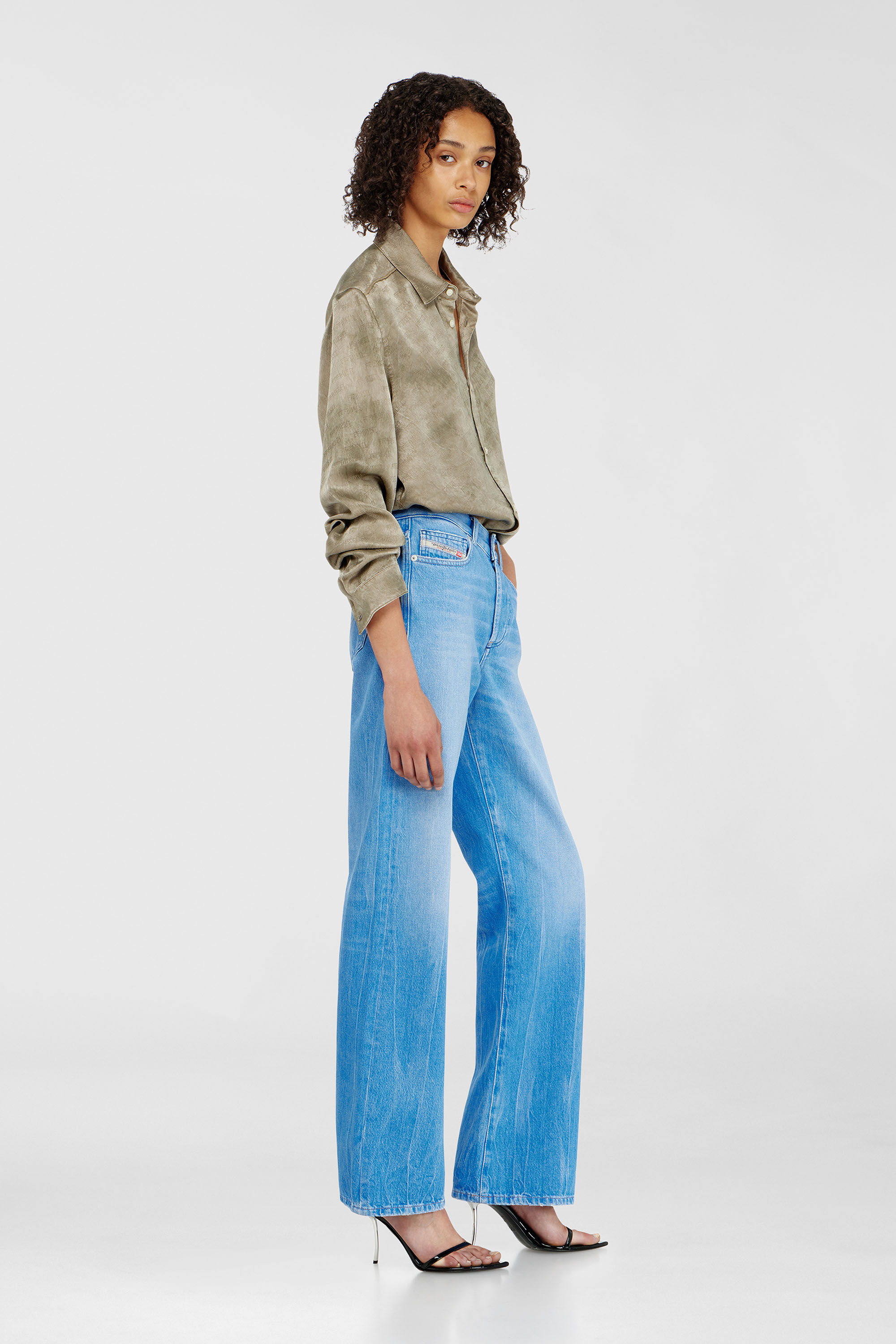 Diesel - Woman's Regular Jeans 1971 D-Sent 09P88, Light Blue - 2