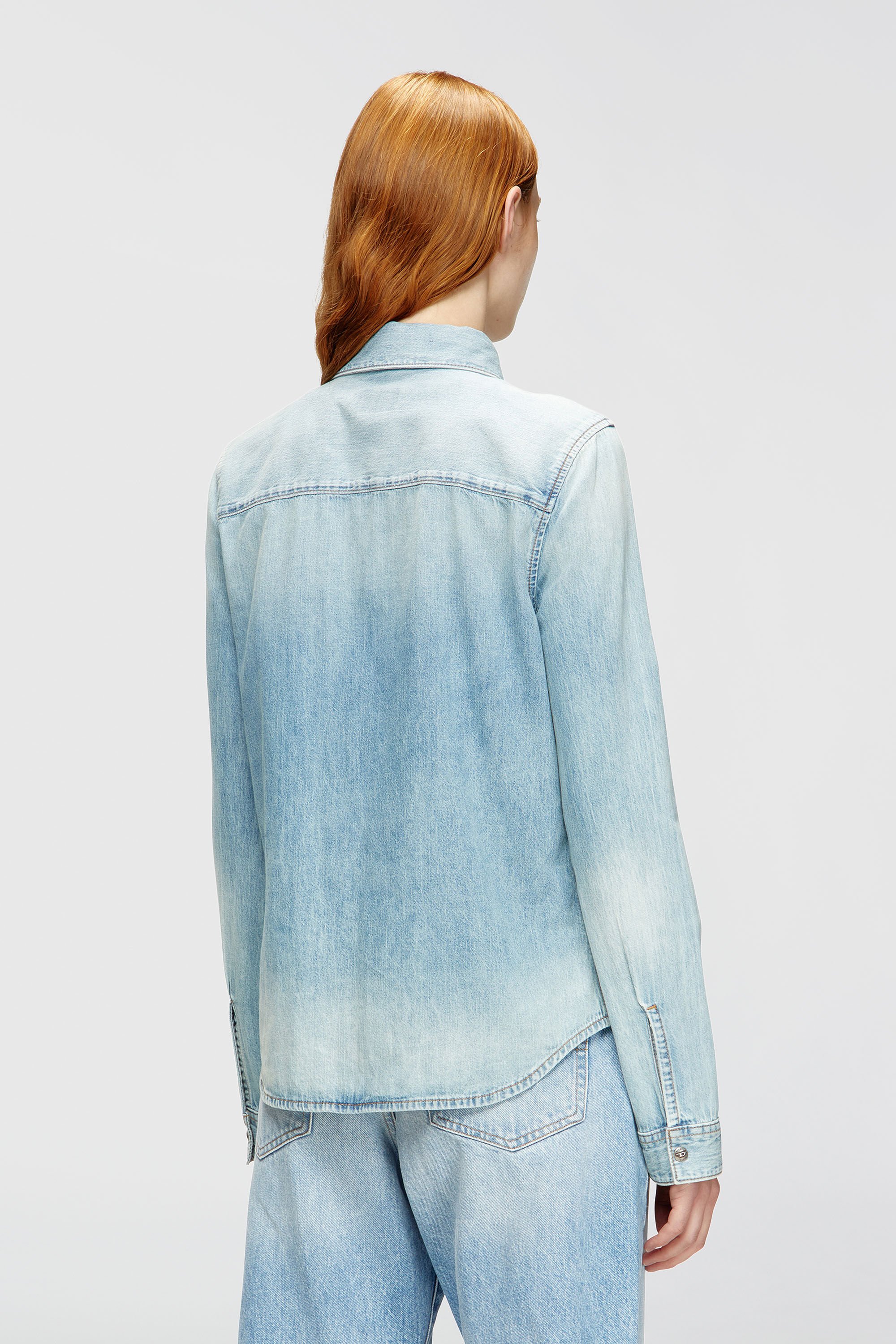 Diesel - DE-EAZY, Woman's Denim shirt with embroidered logo in Light Blue - 4