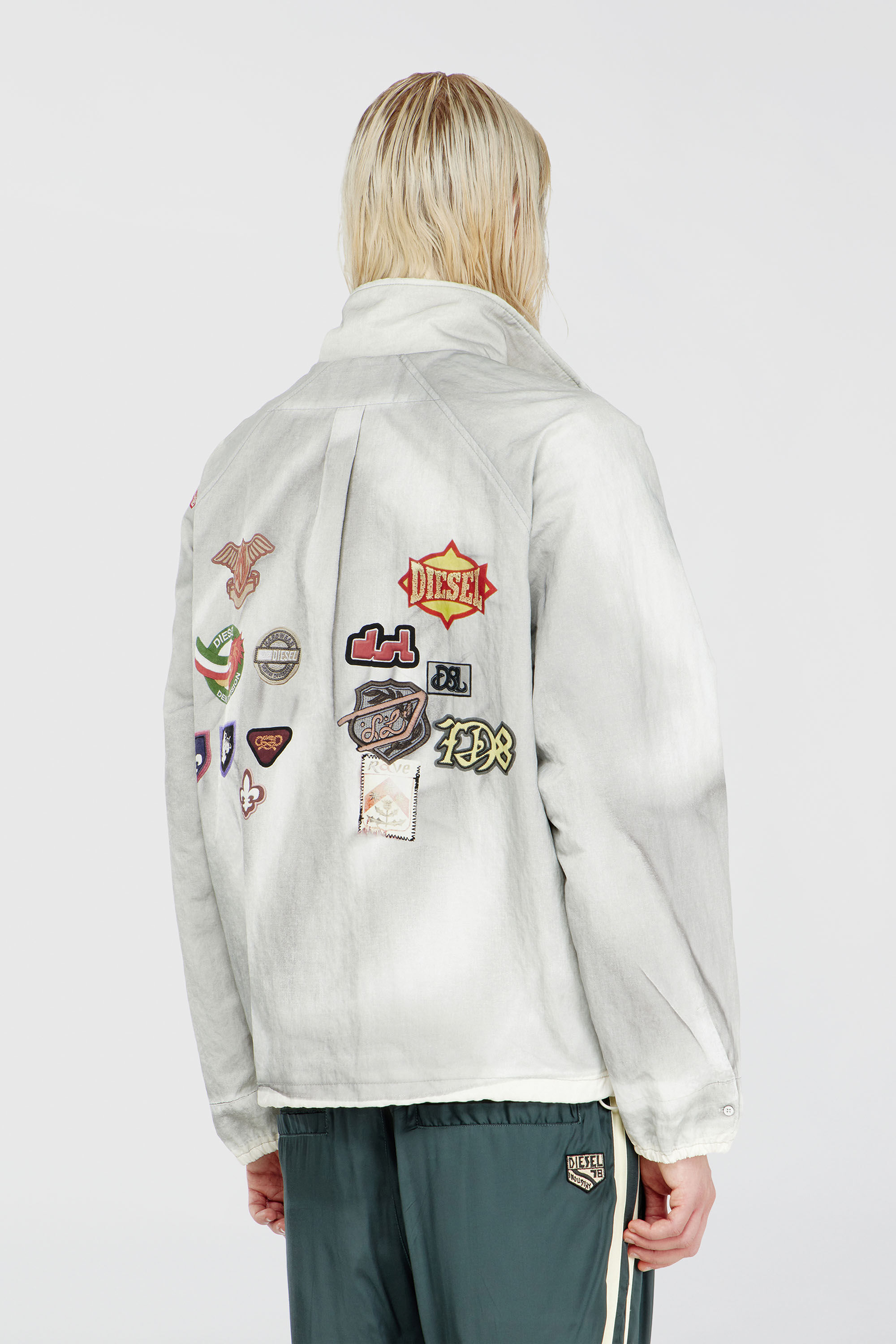 Diesel - J-PATCH, Man's Windbreaker with trompe l&rsquo;oeil patches in Light Grey - 4