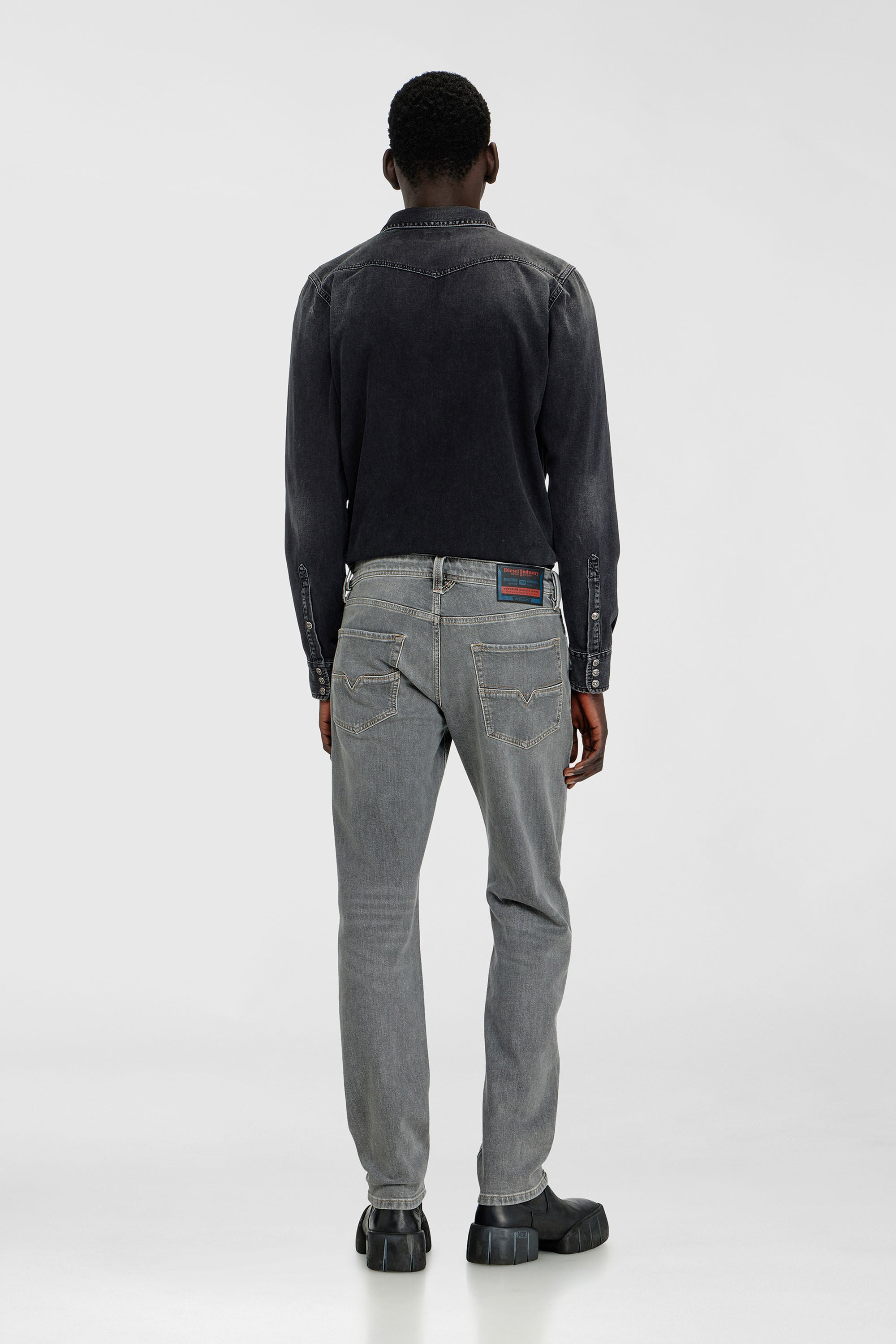 Diesel - Man's Regular Jeans 1986 Larkee-Beex 0KBBI, Grey - 3