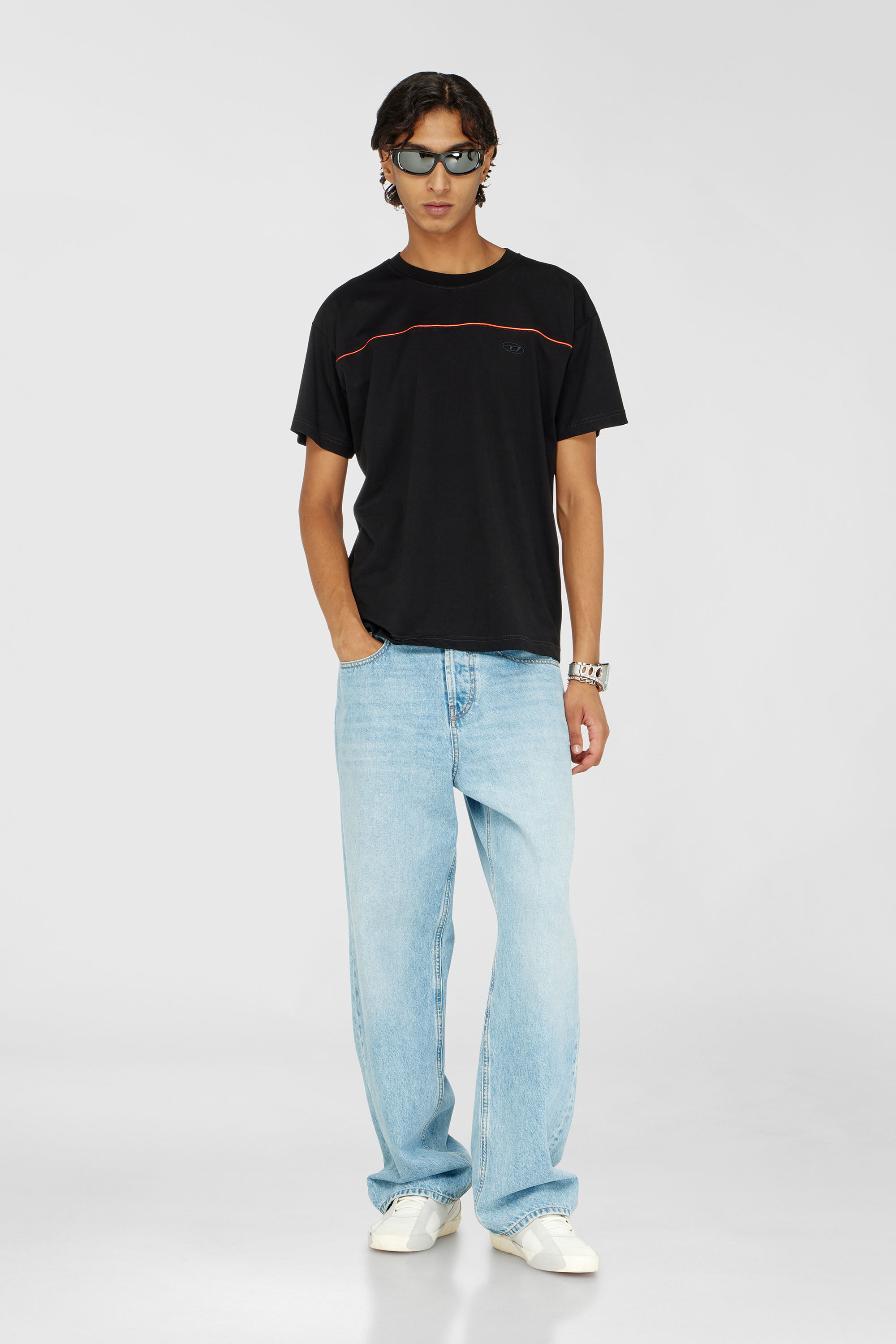 Diesel - T-NORM-PIPING, Man's T-shirt with contrast piping in Black - 1