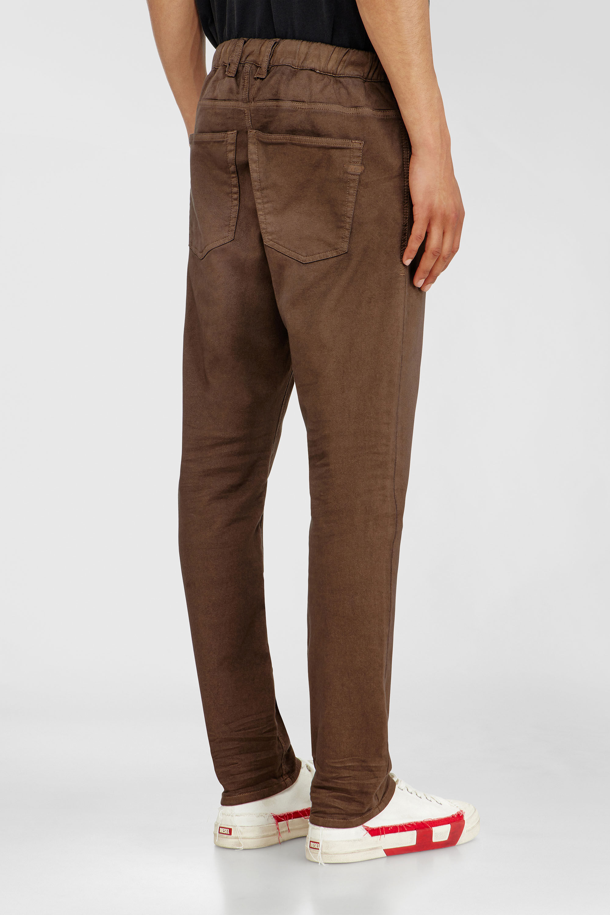 Diesel - Man's Regular 2032 D-Krooley-BW Joggjeans&reg; 0670M, Brown - 3