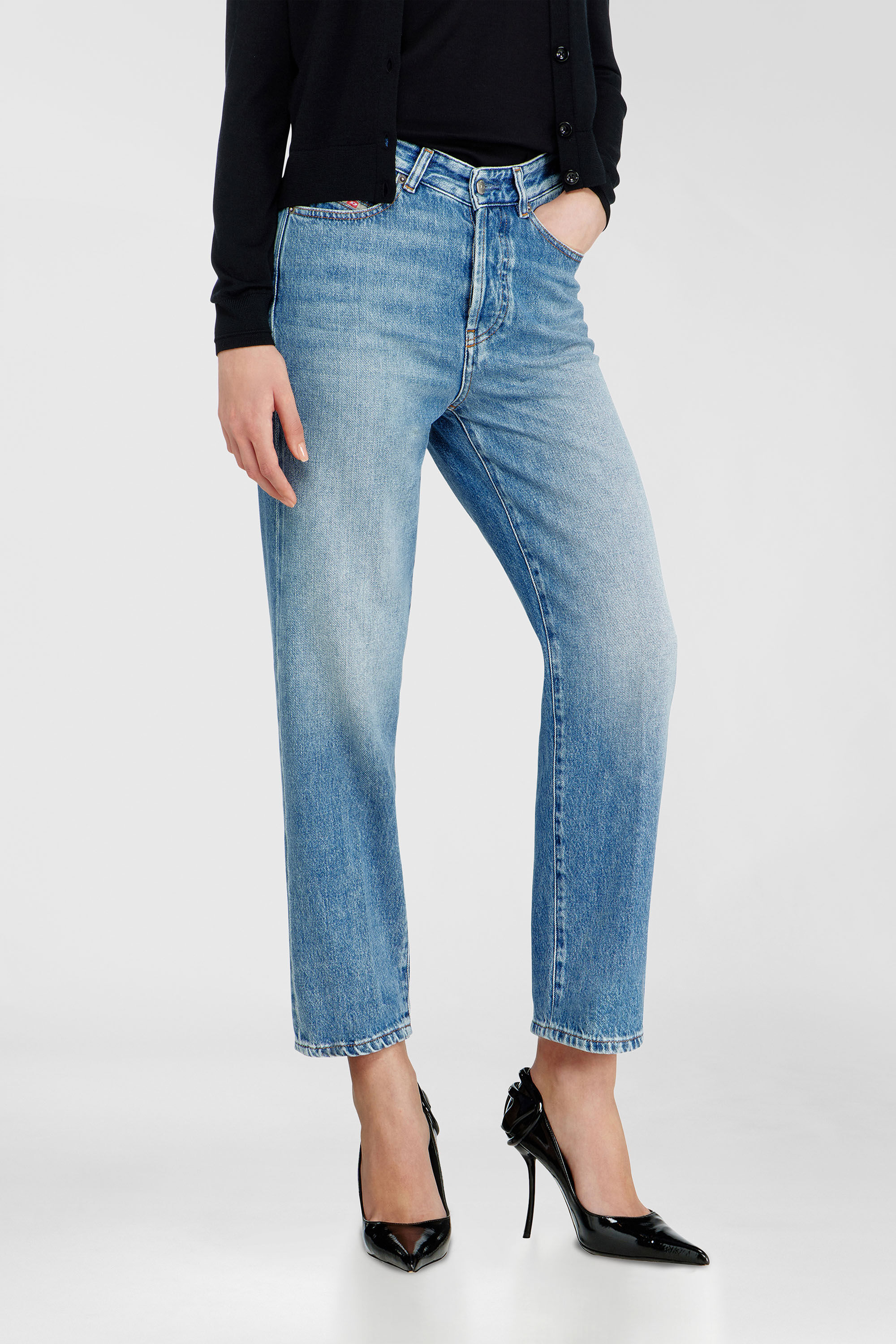Diesel - Woman's Regular Jeans 1981 D-Went 09Q07, Light Blue - 7