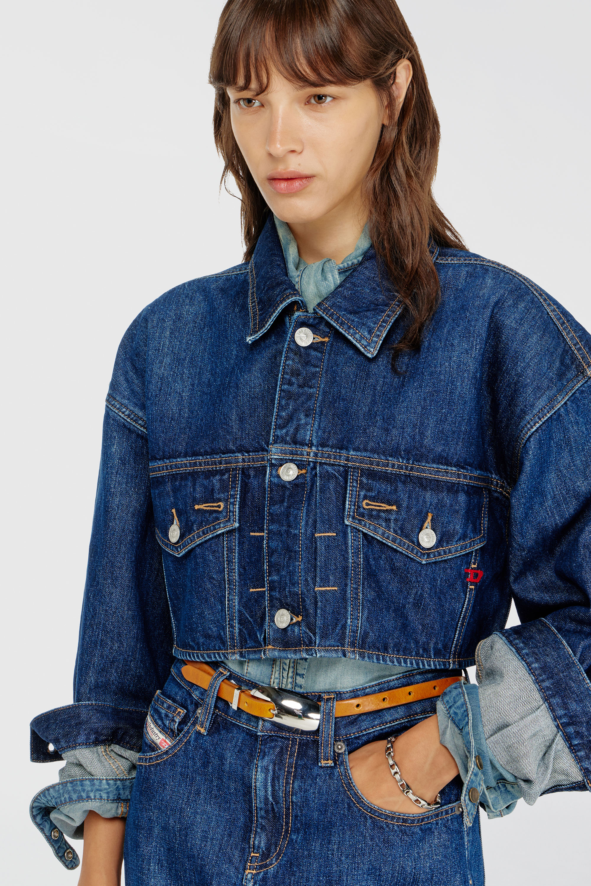 Diesel - DE-MALLEY, Woman's Cropped oversized denim trucker jacket in Medium blue - 5