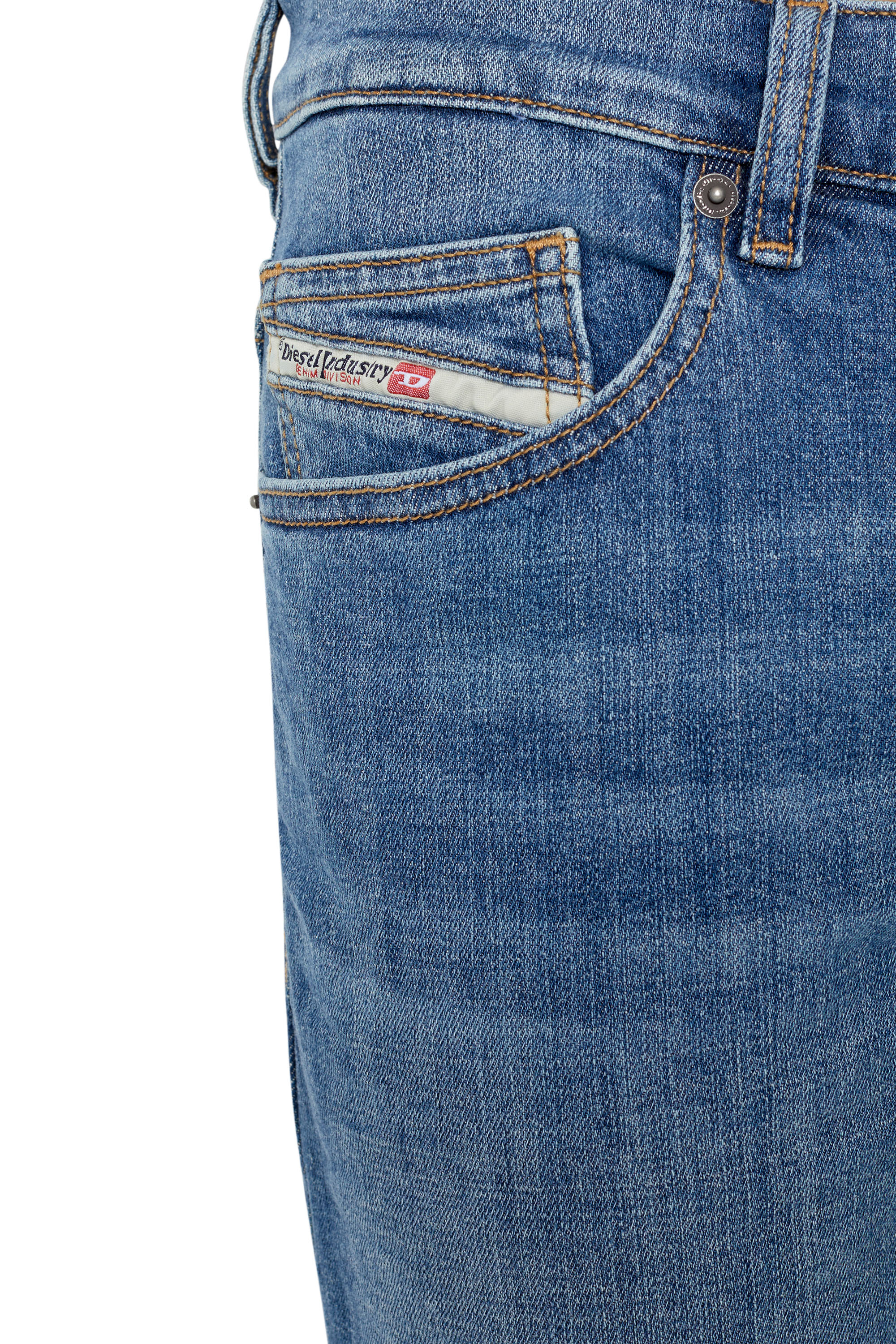 Diesel - D-Luster 0IHAT Slim Jeans, Medium blue - Image 4