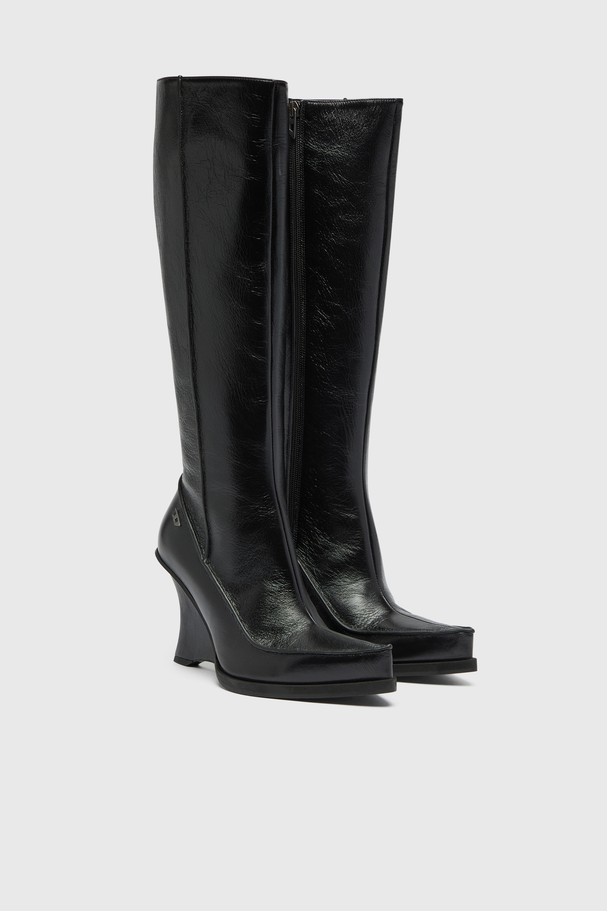 Diesel - D-LUCETTE-90-KB W, Woman's D-Lucette-Knee-high boots in leather in null - 2