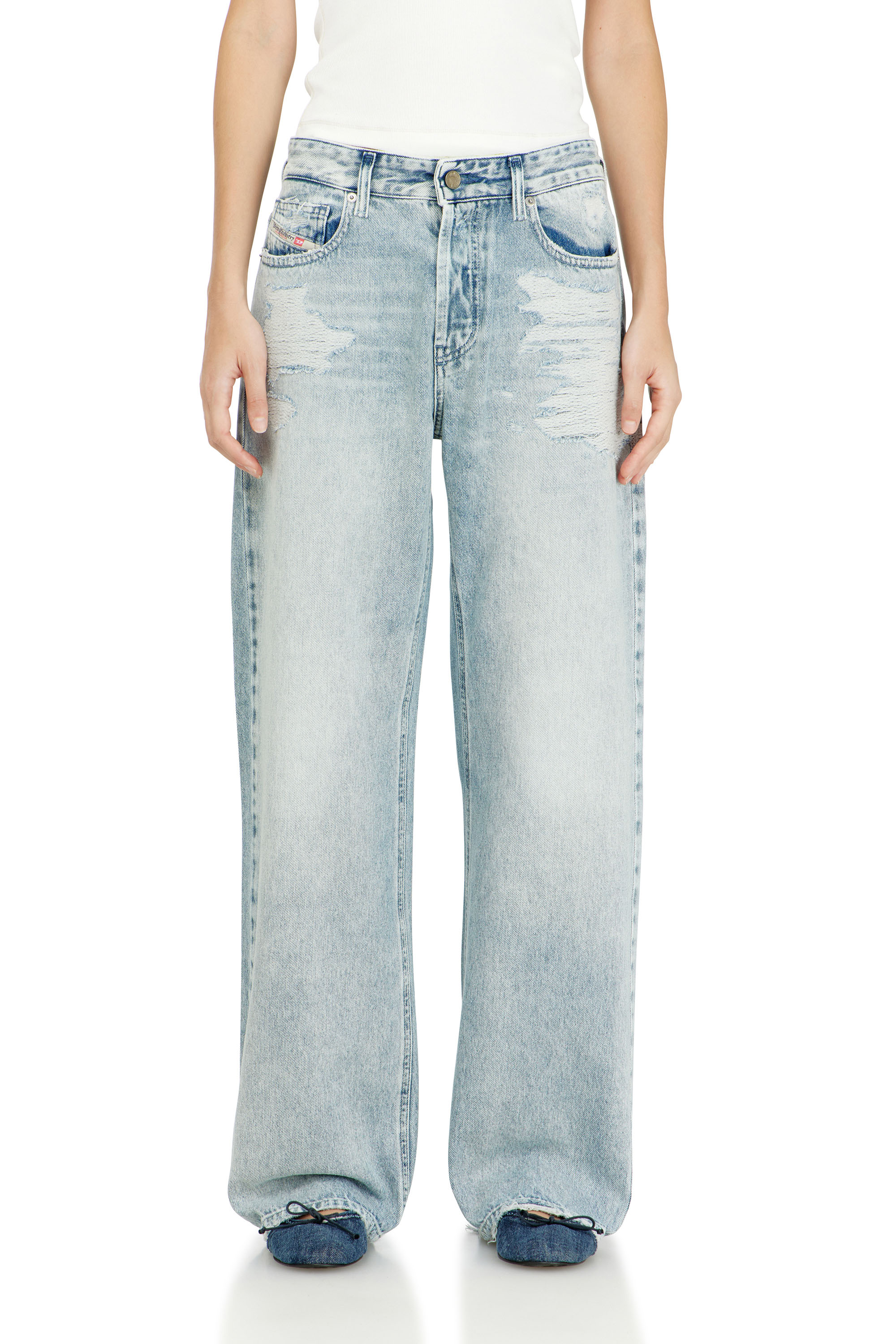 Diesel - Woman's Relaxed Jeans 1990 D-Waigee 09R51, Light Blue - 1