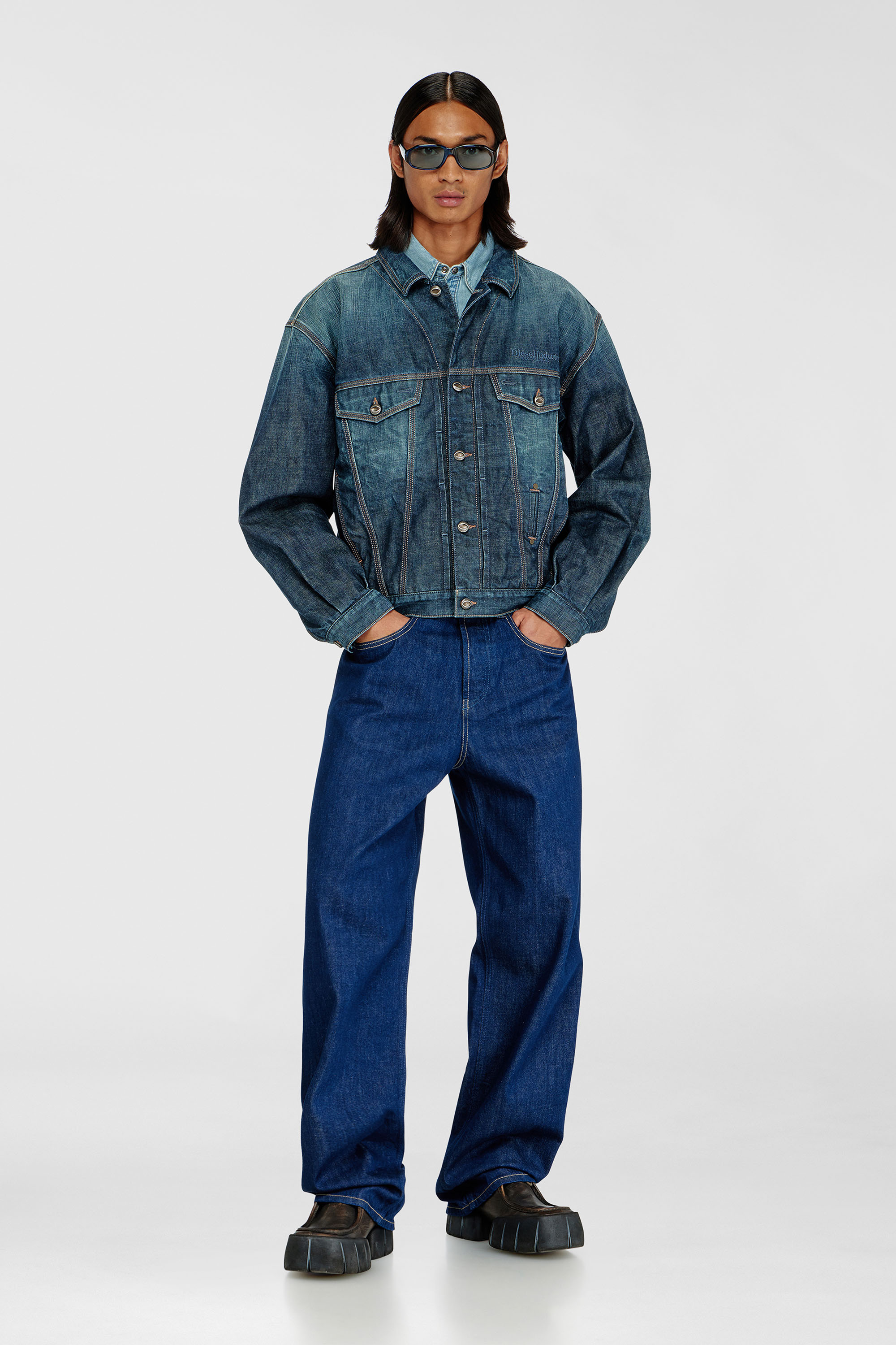 Diesel - Man's Relaxed Jeans 2001 D-Macro 09Q09, Dark Blue - 2