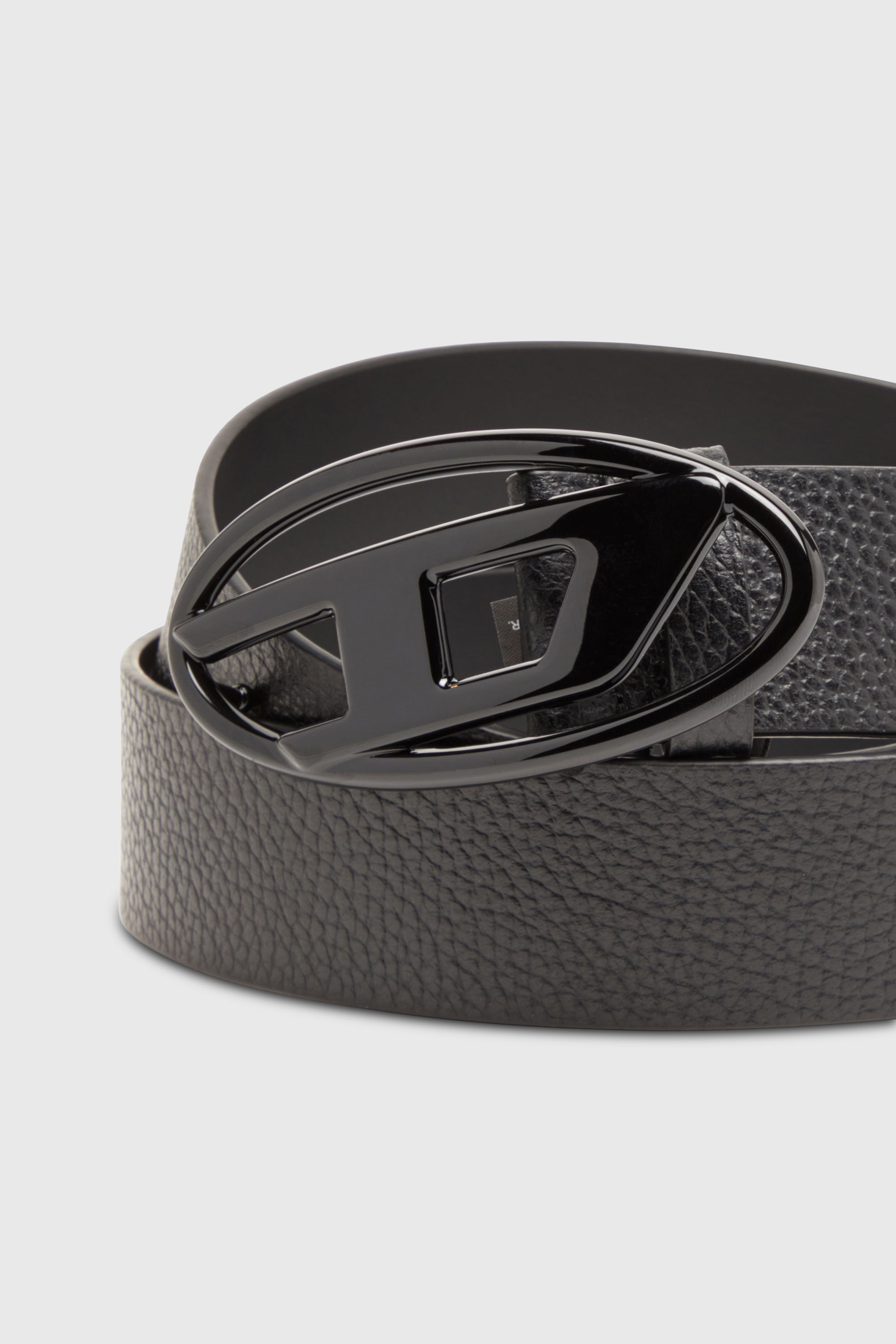 Diesel - B-1DR, Unisex's 4cm leather belt with matte Oval D buckle in Black - 3