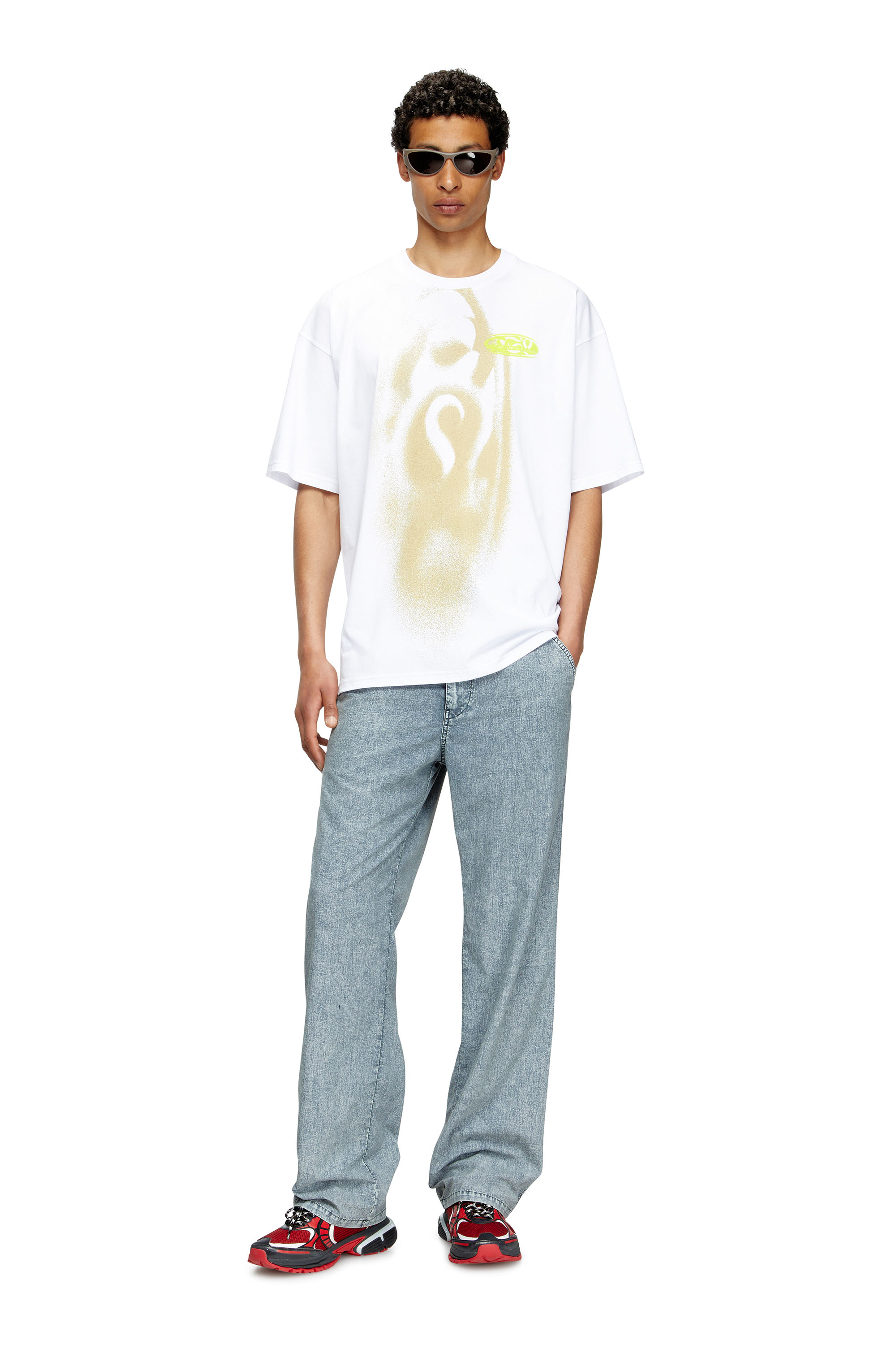 Diesel - T-BOXT-T7, Man's T-shirt with spray-effect print in White - 2