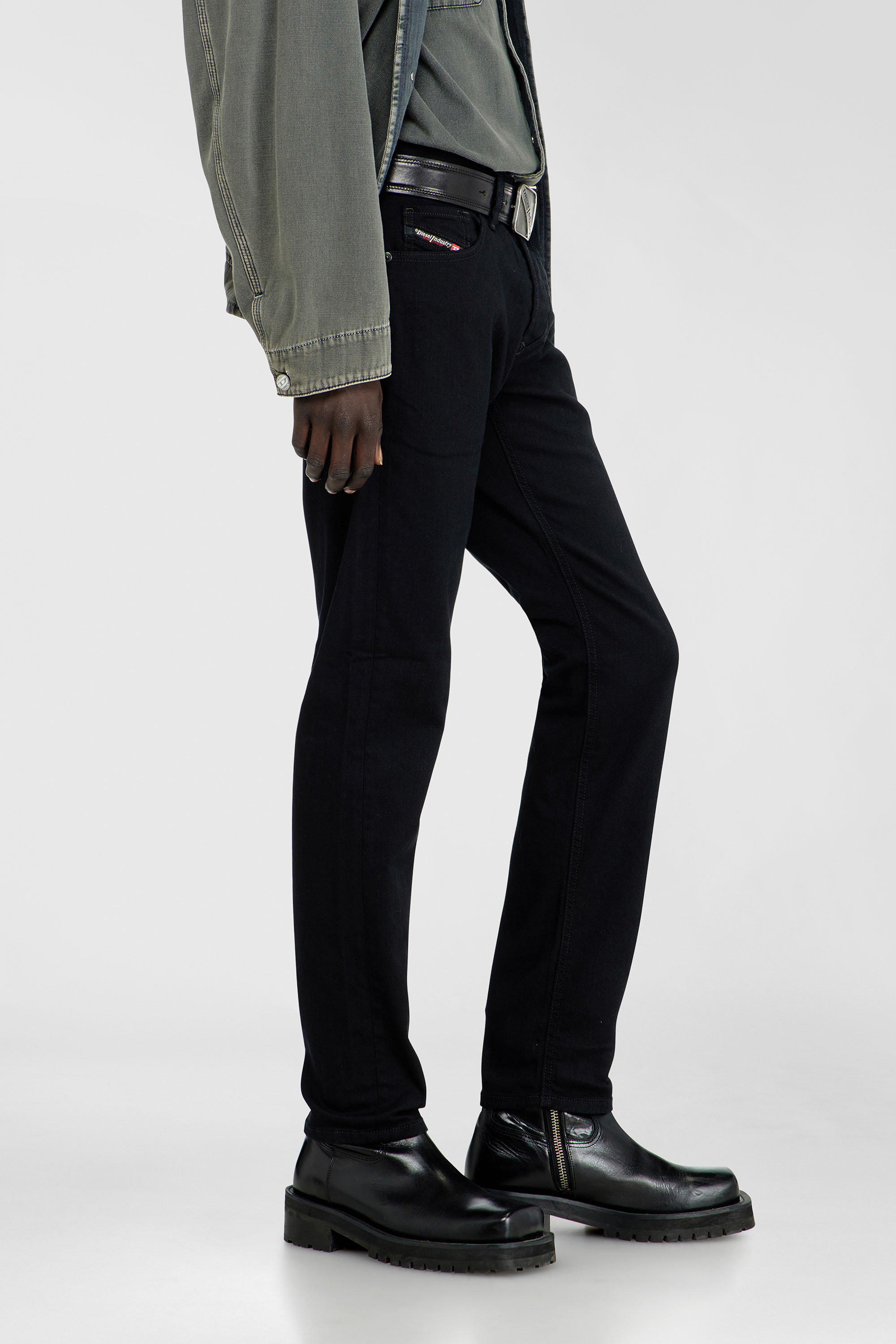 Diesel - Man's Regular Jeans 1986 Larkee-Beex 0688H, Black/Dark grey - 7
