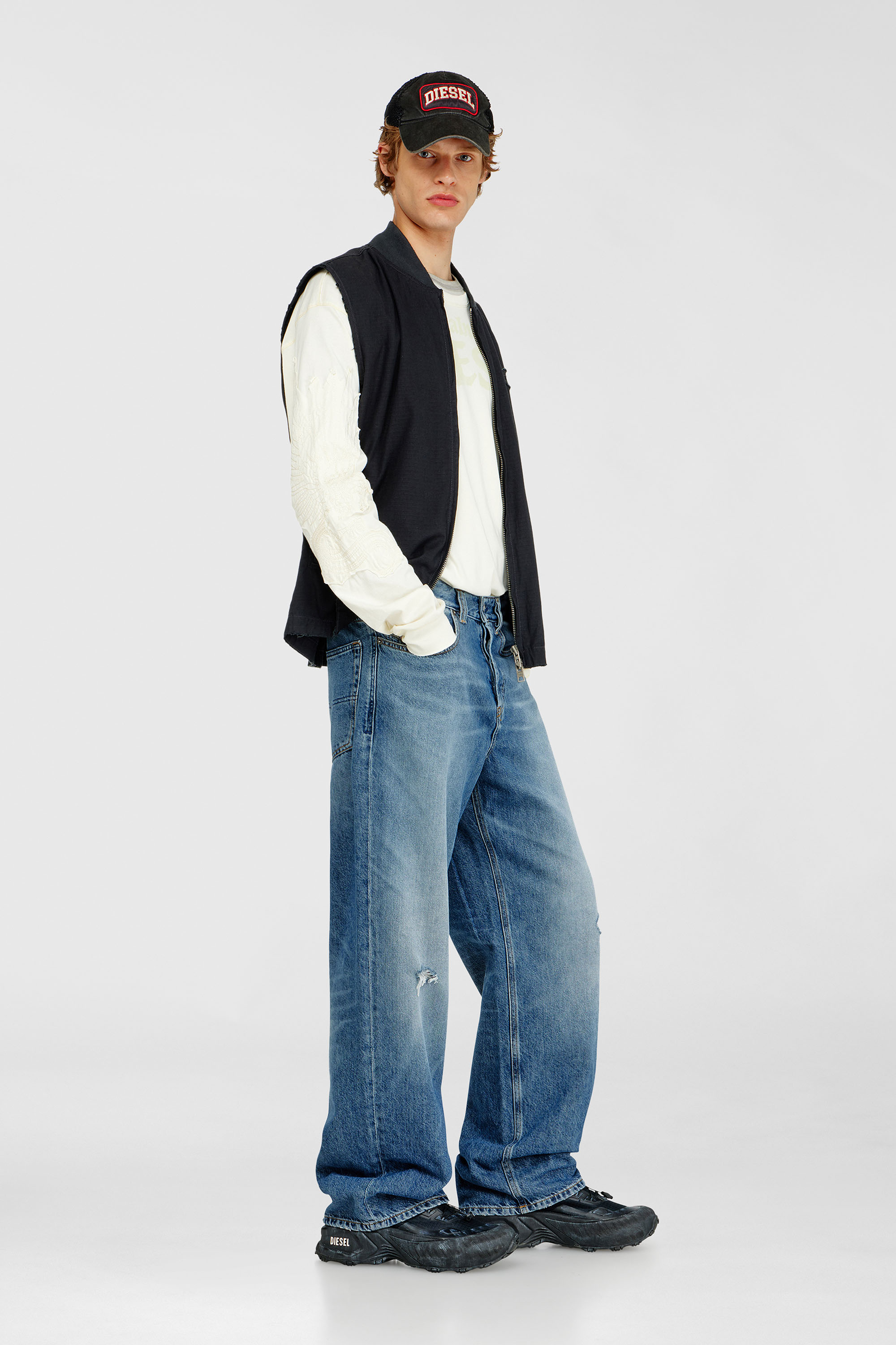 Diesel - Man's Relaxed Jeans 2001 D-Macro 09P61, Medium blue - 1