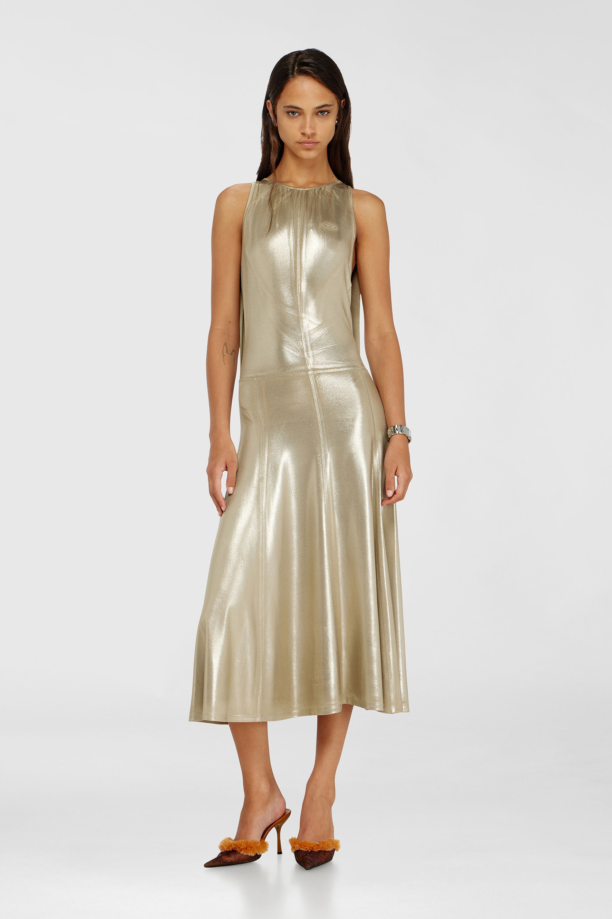 Diesel - D-DYVYNY, Woman's Fluid metallic midi dress with open back in Gold - 3