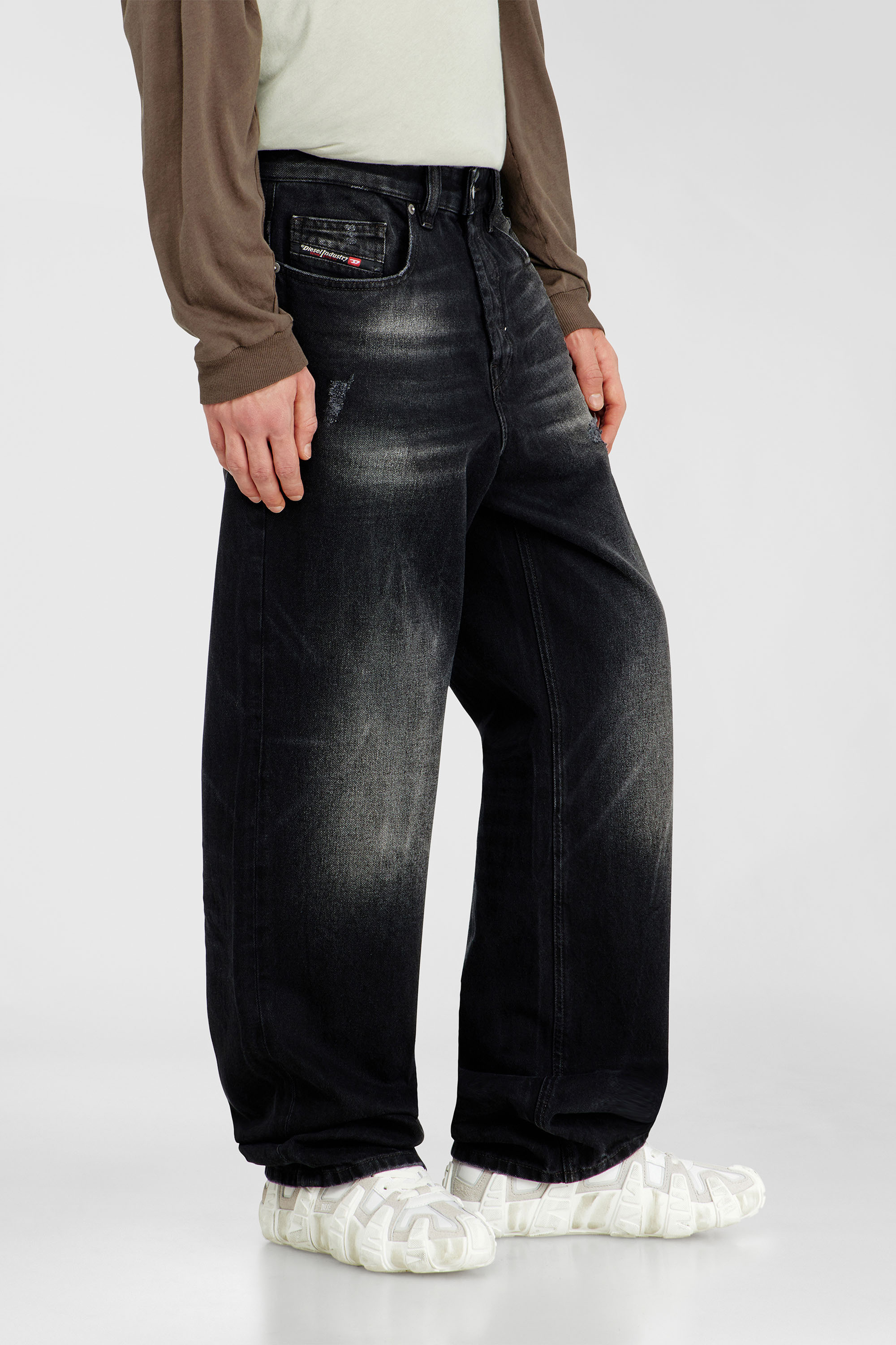 Diesel - Man's Relaxed Jeans 2001 D-Macro 0BEBB, Black - 7