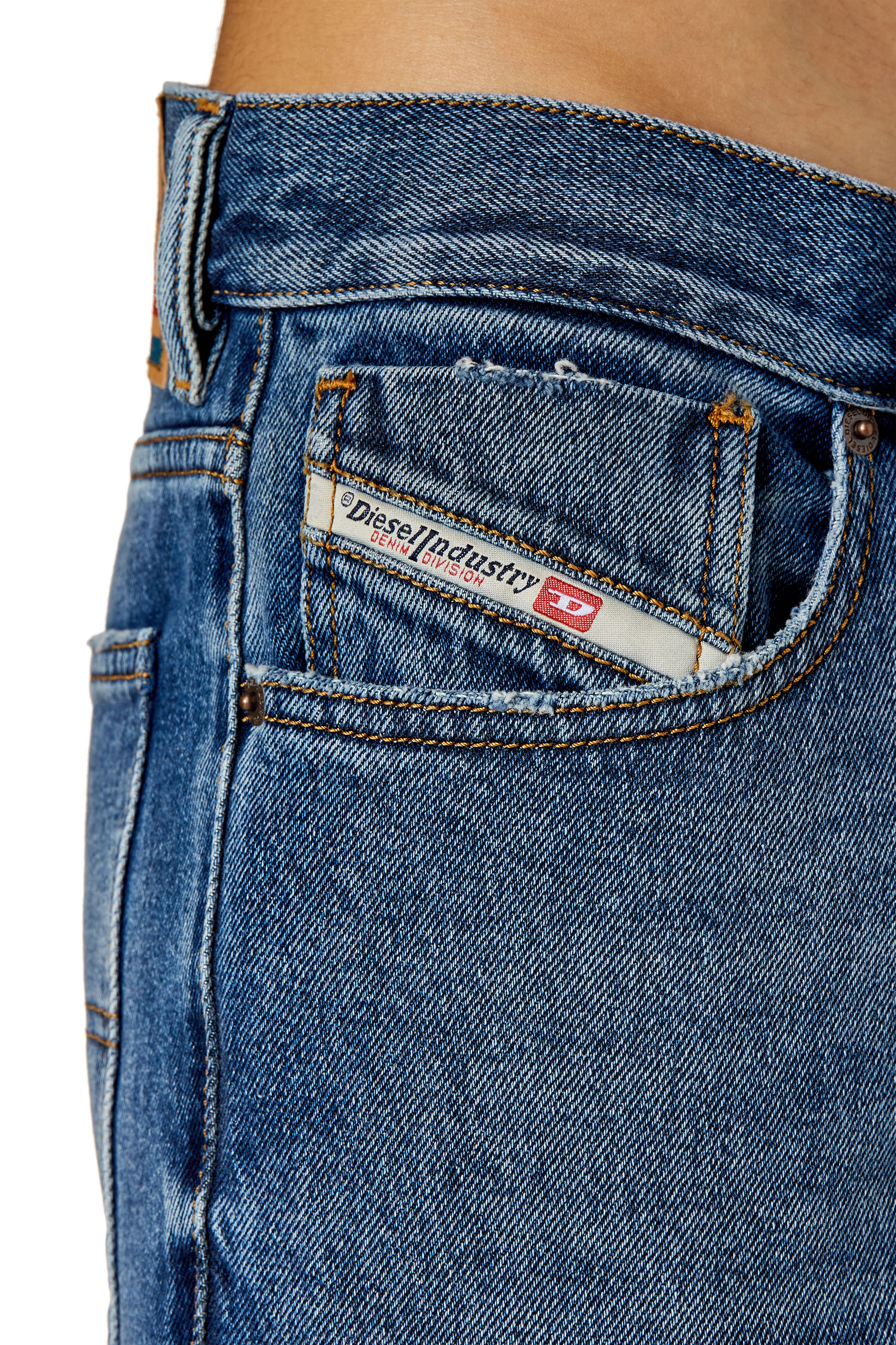 Diesel - 1995 D-Sark 09E68 Straight Jeans, Medium blue - Image 3