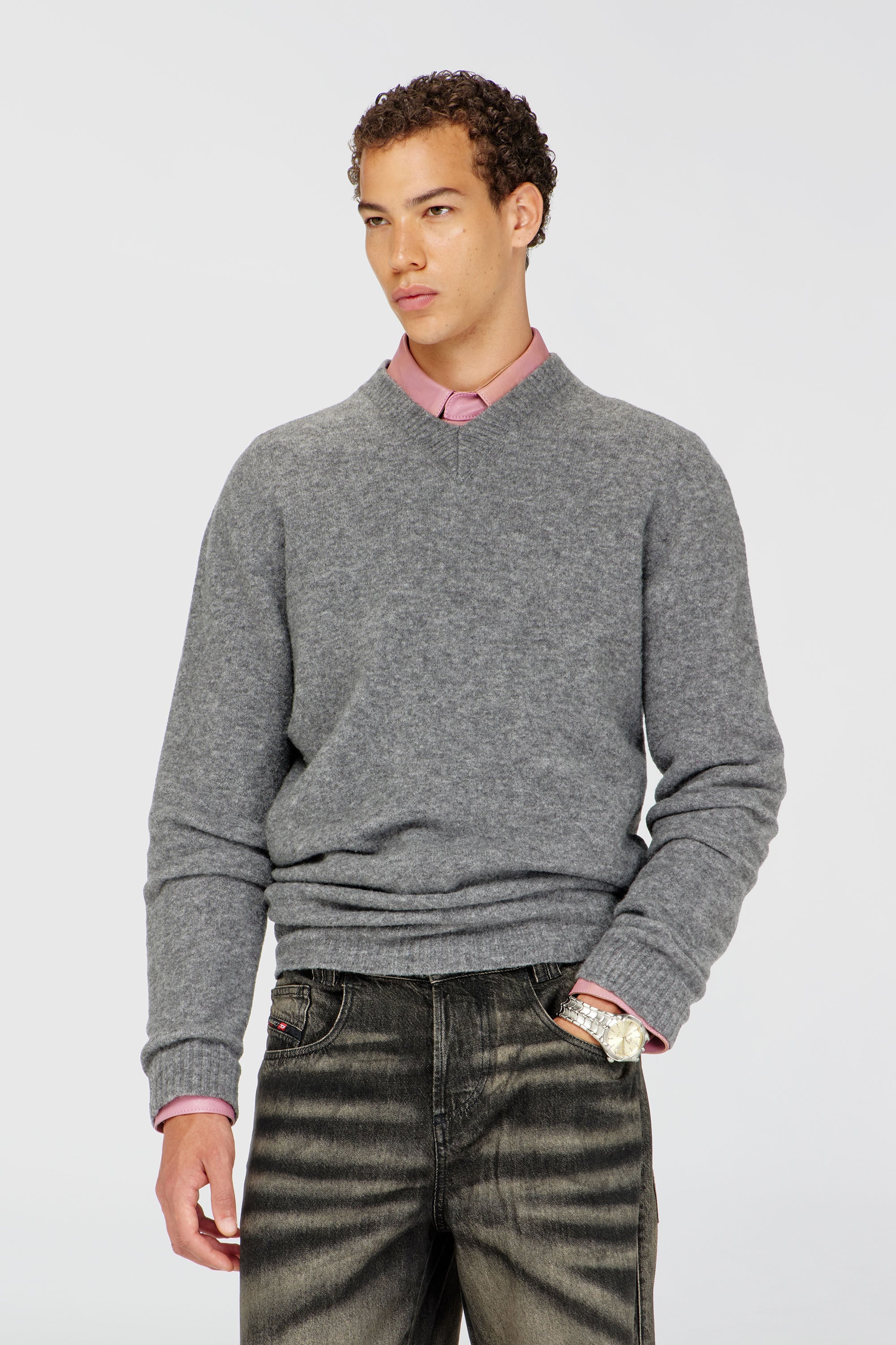 Diesel - K-ANDIE, Man's V-neck jumper in wrinkled boiled knit in Grey - 1