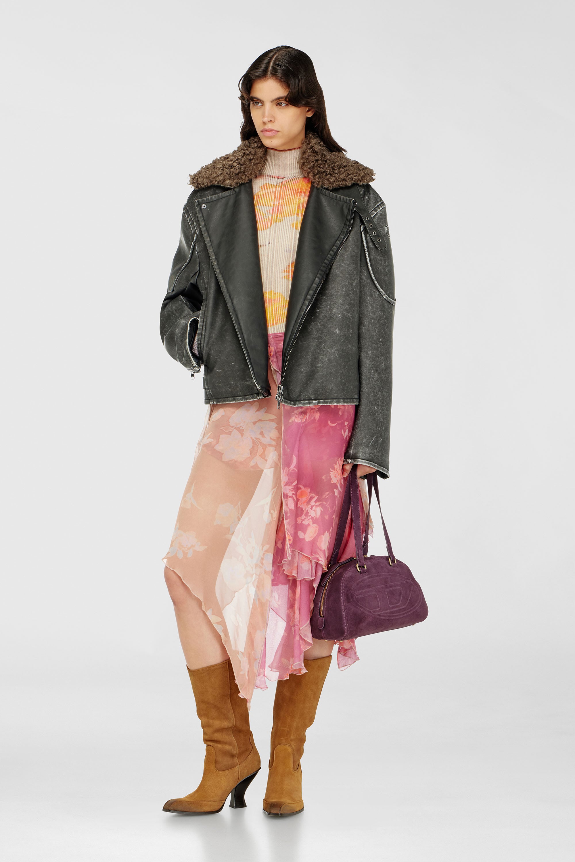 Ribbed wool turtleneck top with floral print