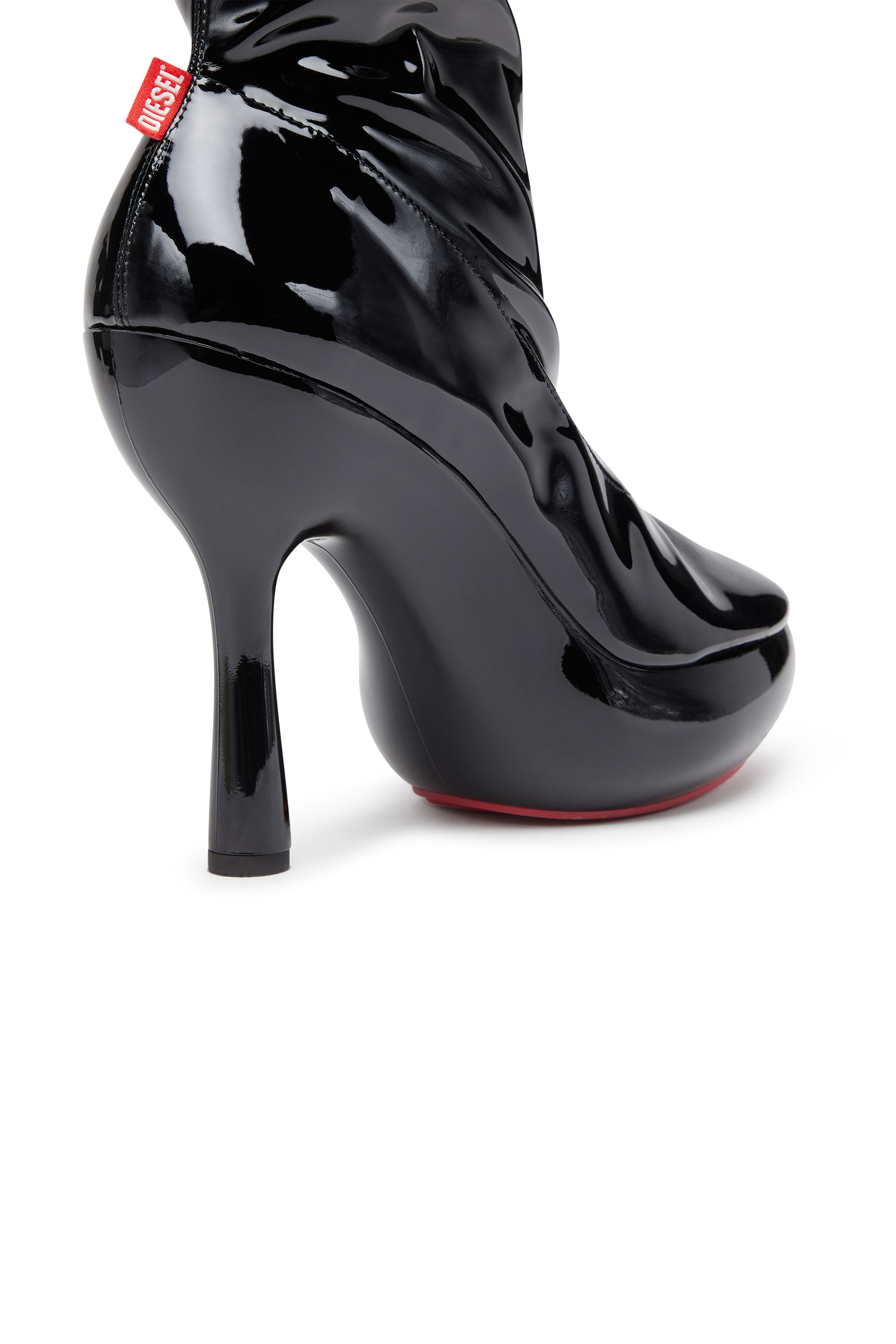 Diesel - D-LAKE PLATFORM MIDB ZIP  STRETCH, Woman's D-Lake-Platform ankle boots in patent stretch PU in Black - 4