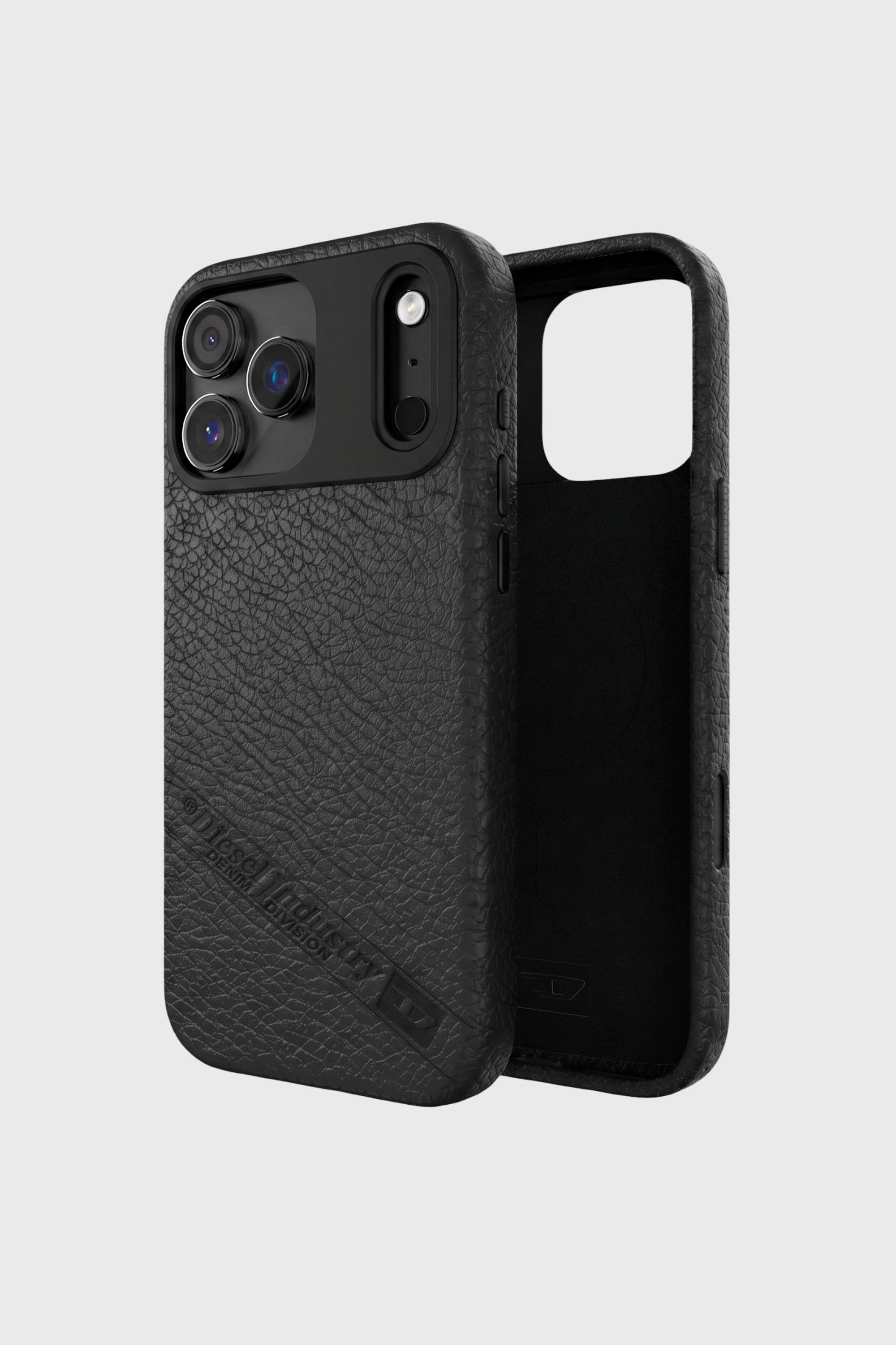 Diesel - 60642 MOULDED CASE, Unisex's Flag D case with MagSafe for iPhone 17 Pro Max in Black - 1
