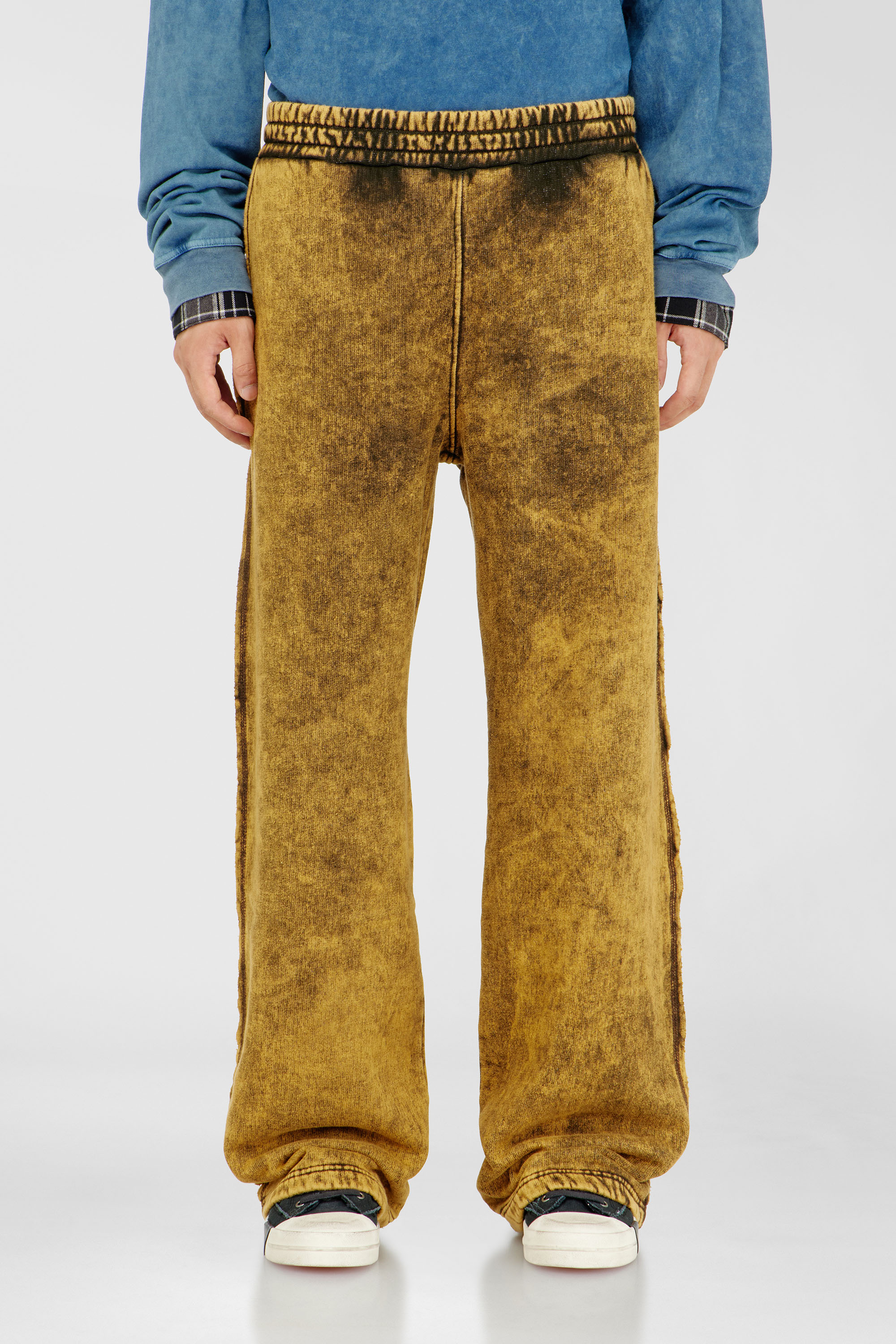Diesel - P-MARTAINS-RAW, Man's Acid-wash sweatpants with raw edges in Light Brown - 3