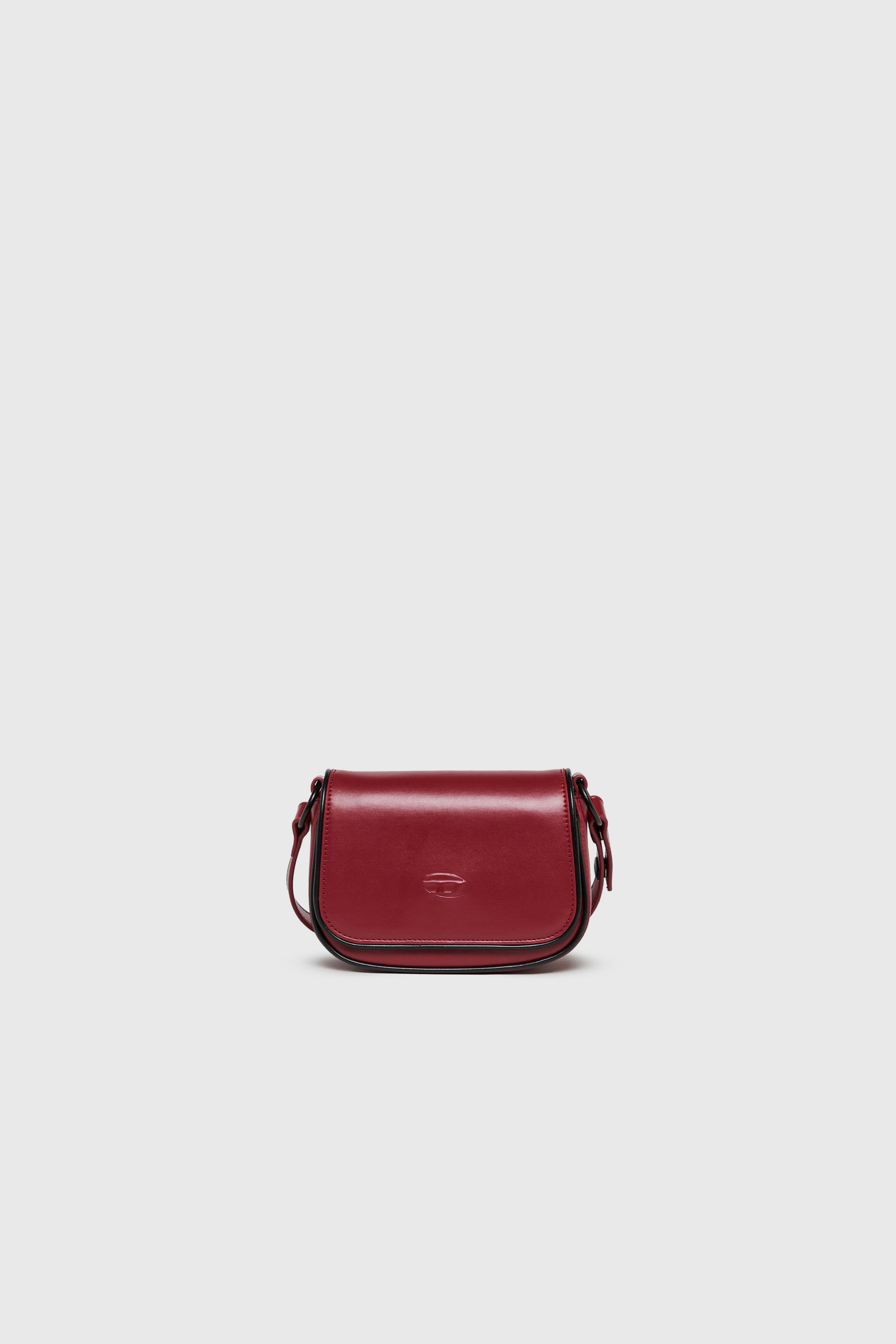 Diesel - WIRT, Woman's WIRT - Crossbody bag with embossed Oval D logo in Red - 1