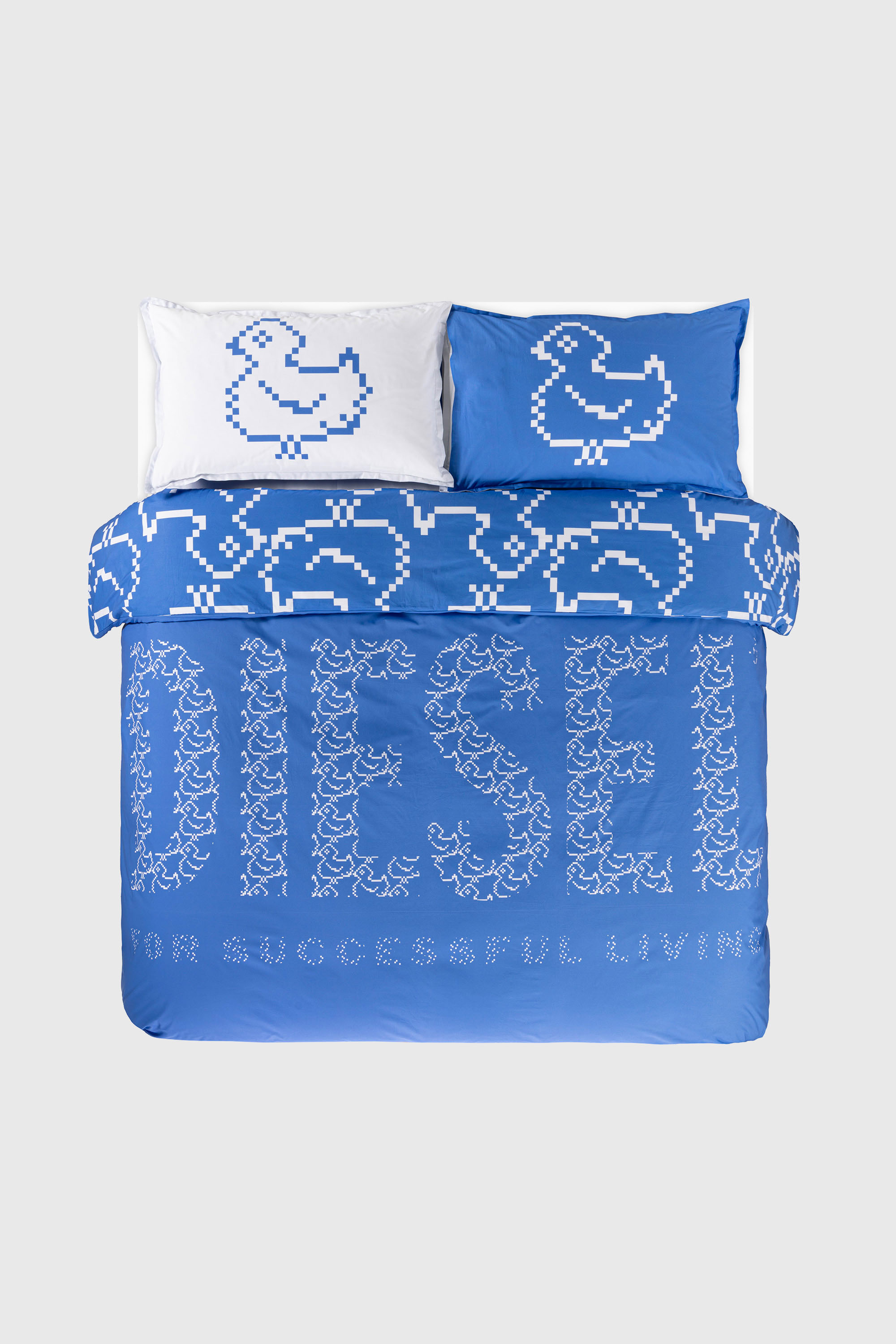 1018141  PIXEL DUCKS BLUE PERCALE DUVET