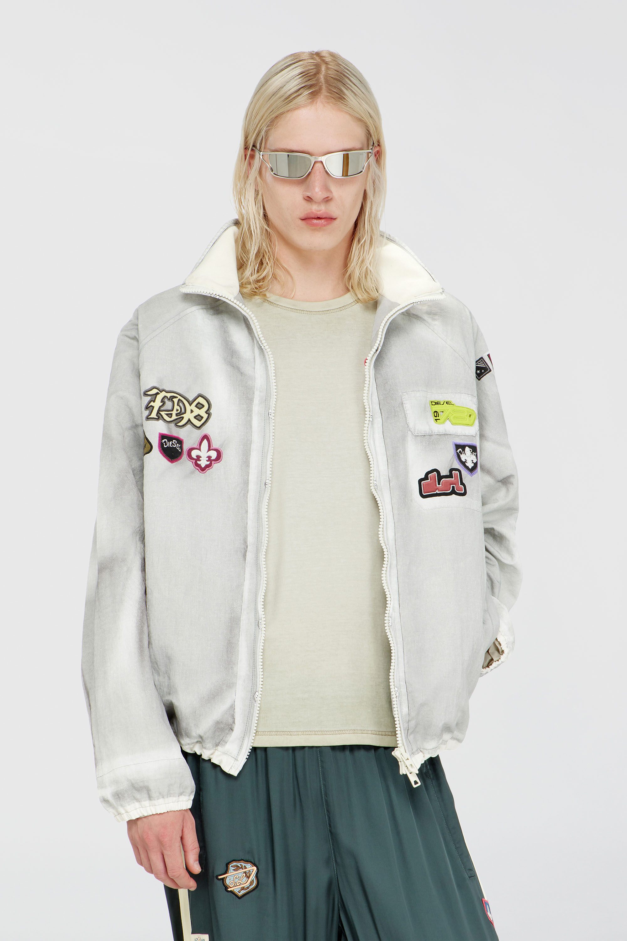 Diesel - J-PATCH, Man's Windbreaker with trompe l&rsquo;oeil patches in Light Grey - 3