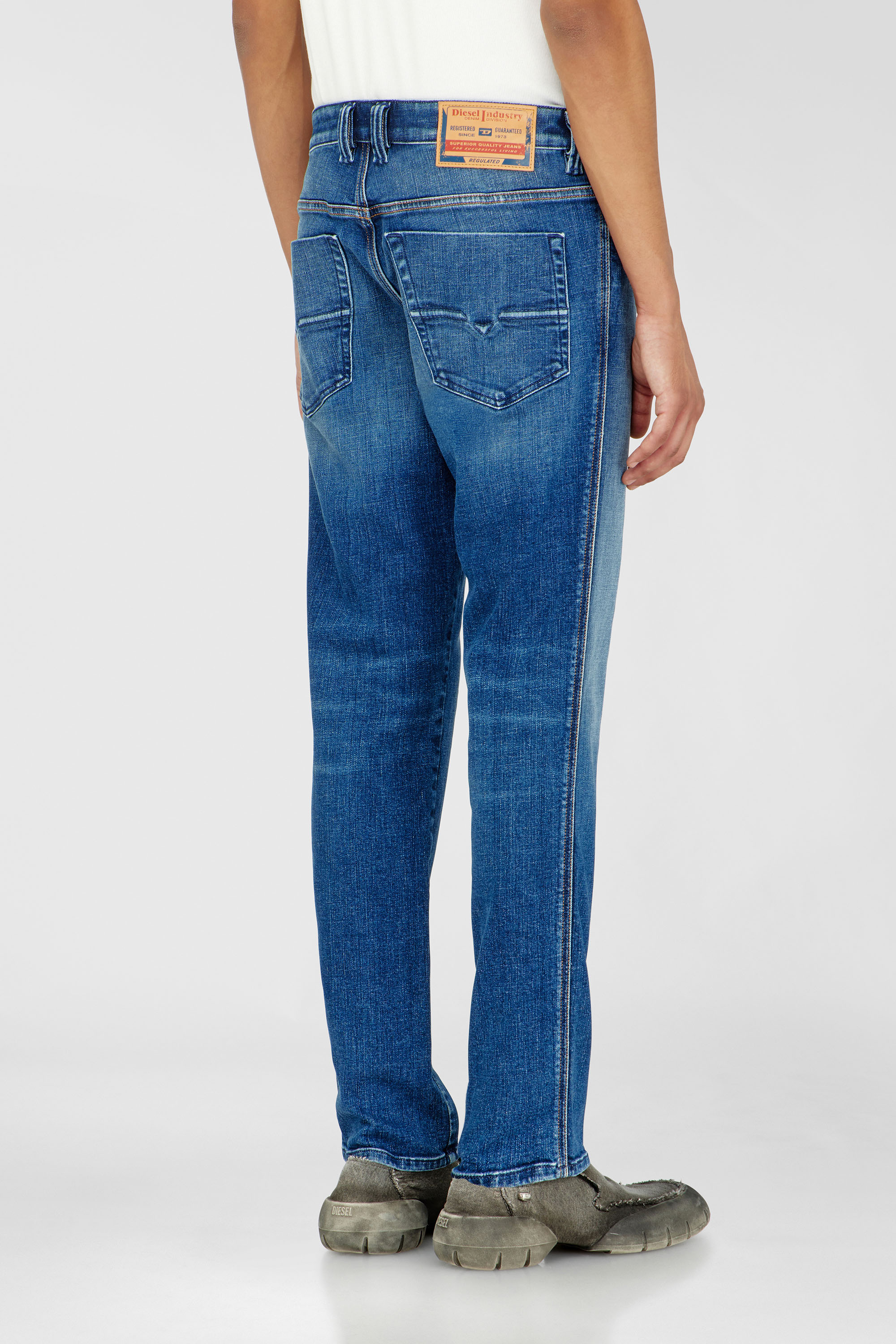 Diesel - Man's Slim Jeans 1993 D-Vyl 09R92, Medium blue - 5