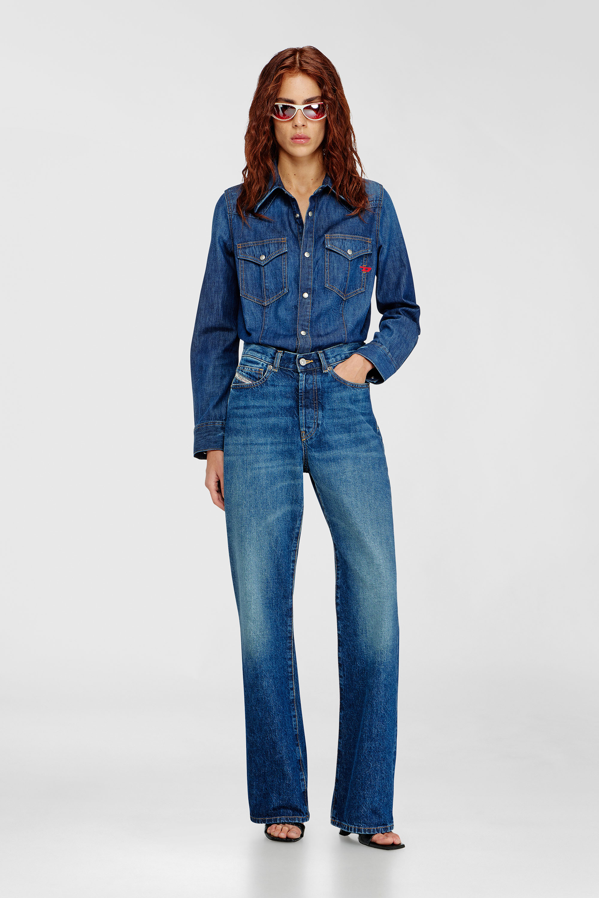 Diesel - DE-WAVES, Woman's Western shirt in clean-wash denim in Medium blue - 1