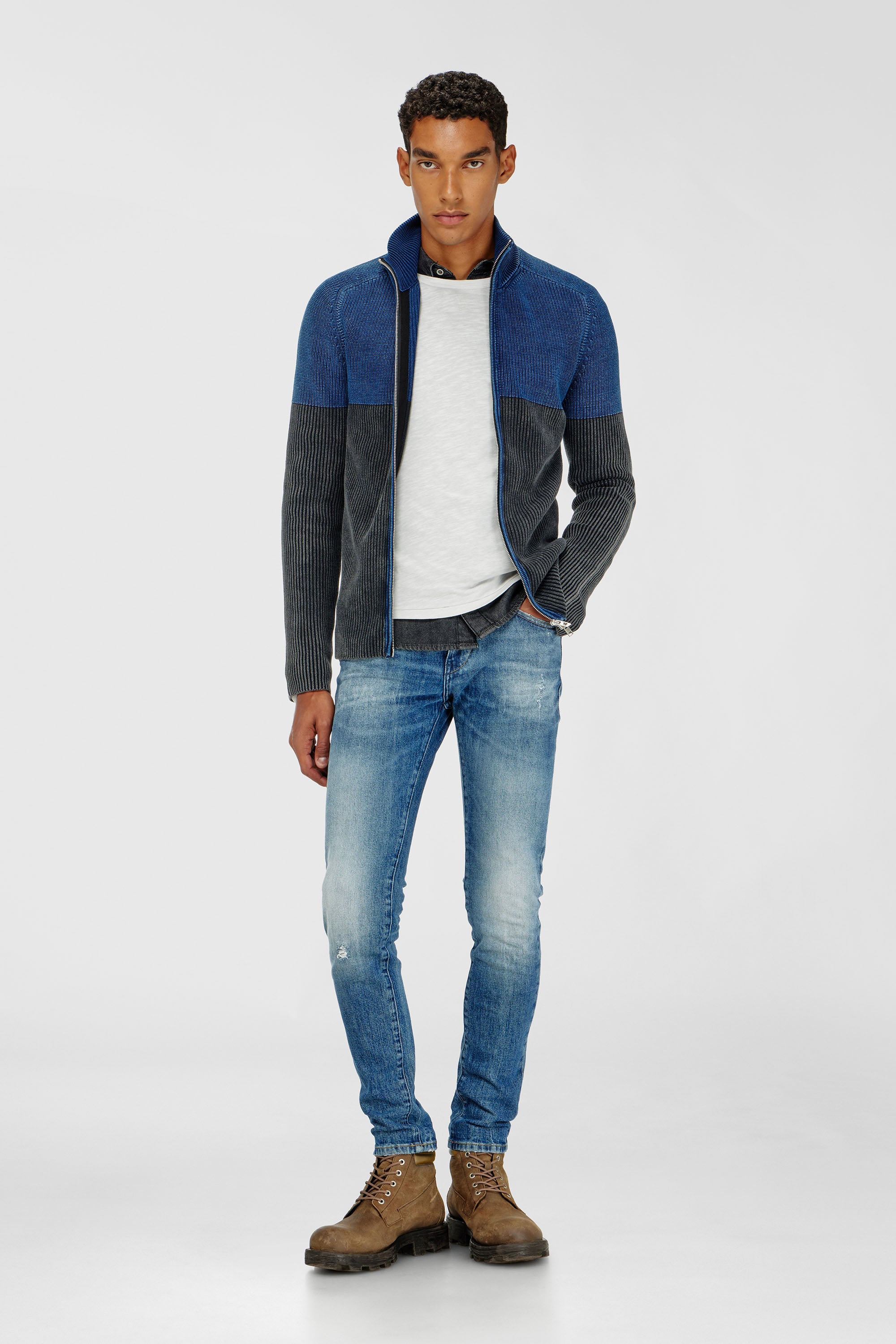 Diesel - Man's Slim Jeans 2019 D-Strukt 0KICR, Medium blue - 2