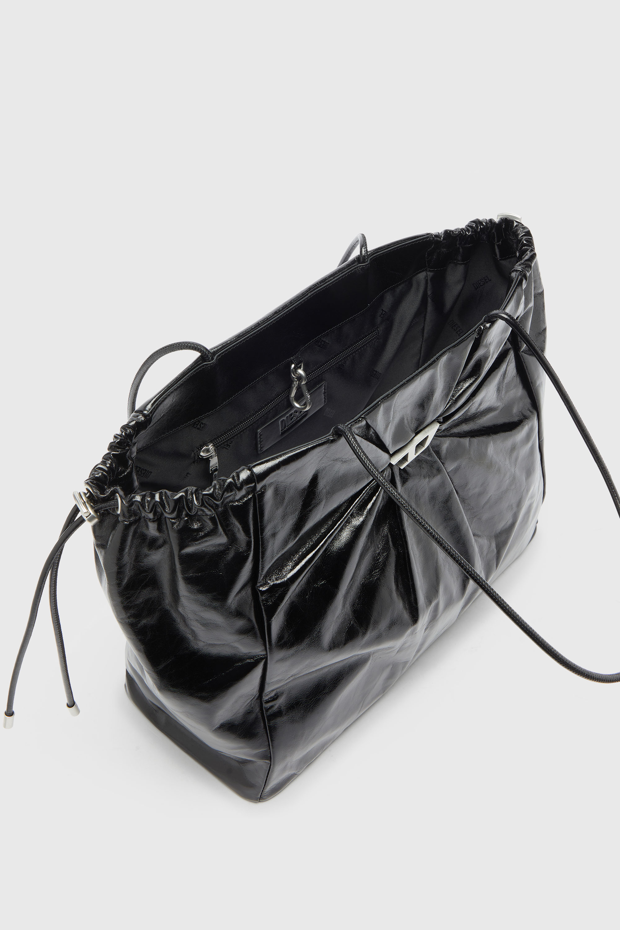 Diesel - SCRUNCH-D TOTE E/W, Woman's Scrunch-D - Tote bag in shiny wrinkled leather in Black - 5