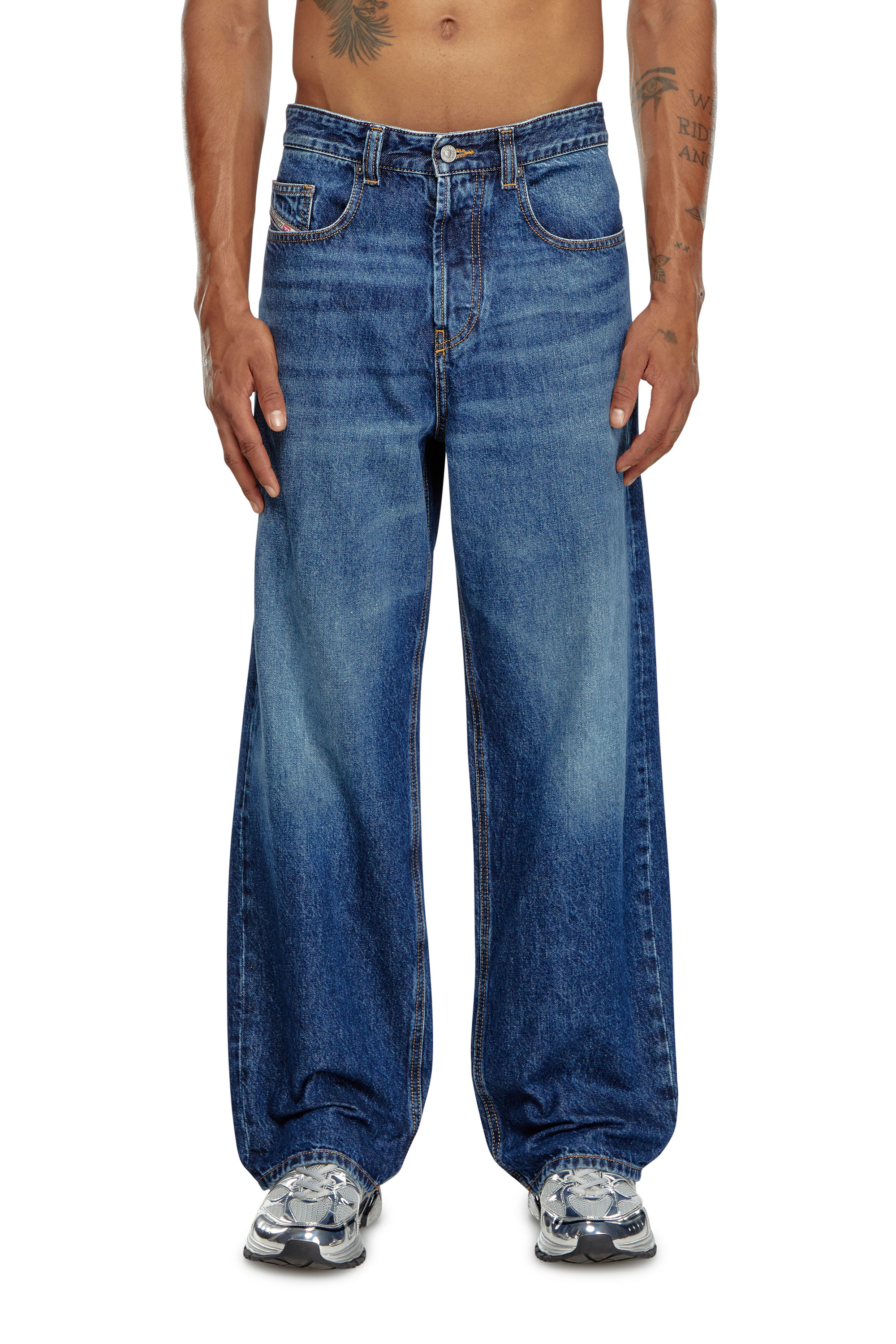 Diesel - Man's Relaxed Jeans 2001 D-Macro 09I27, Medium blue - 1