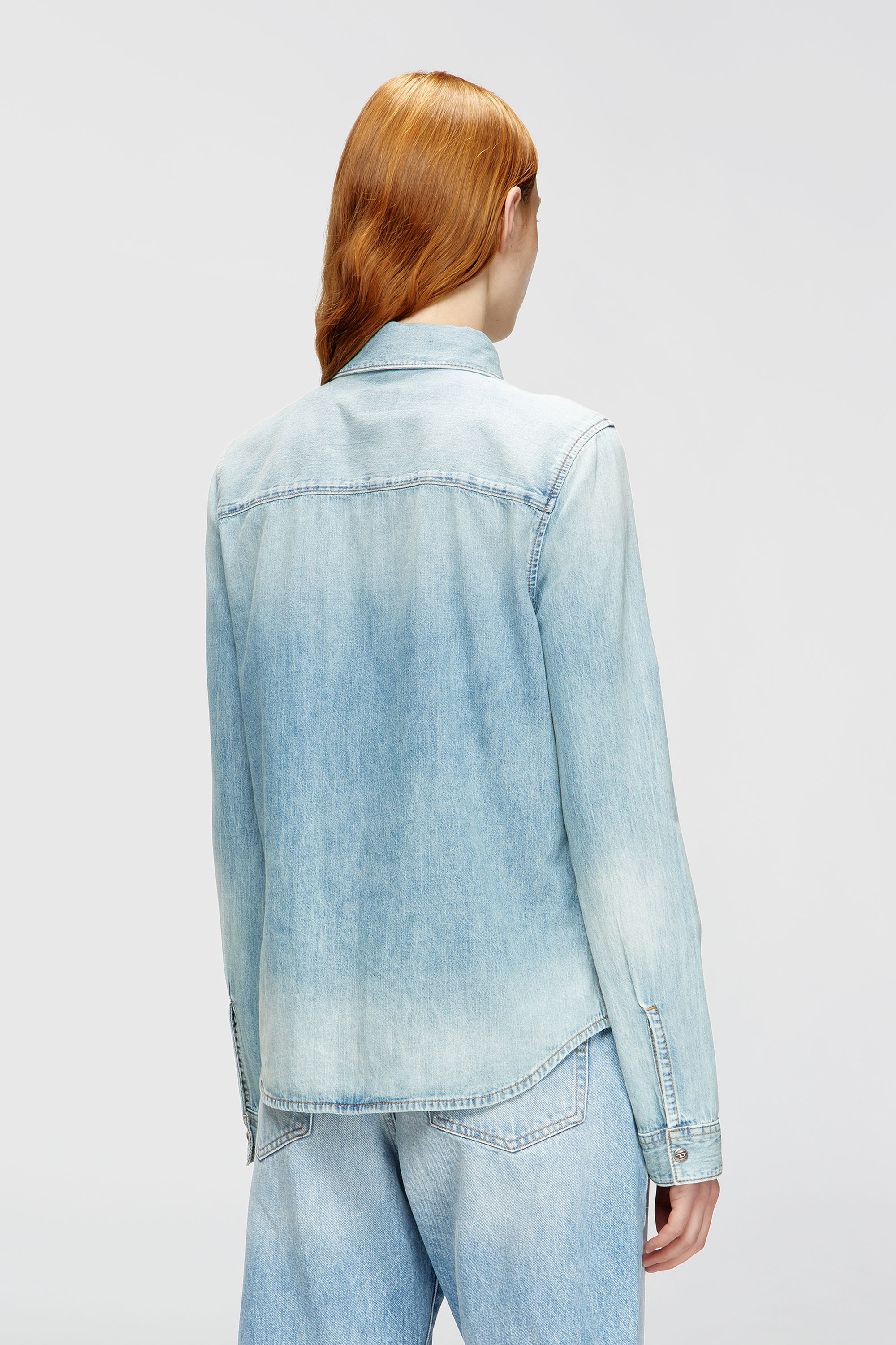 Diesel - DE-EAZY, Woman's Denim shirt with embroidered logo in Light Blue - 4