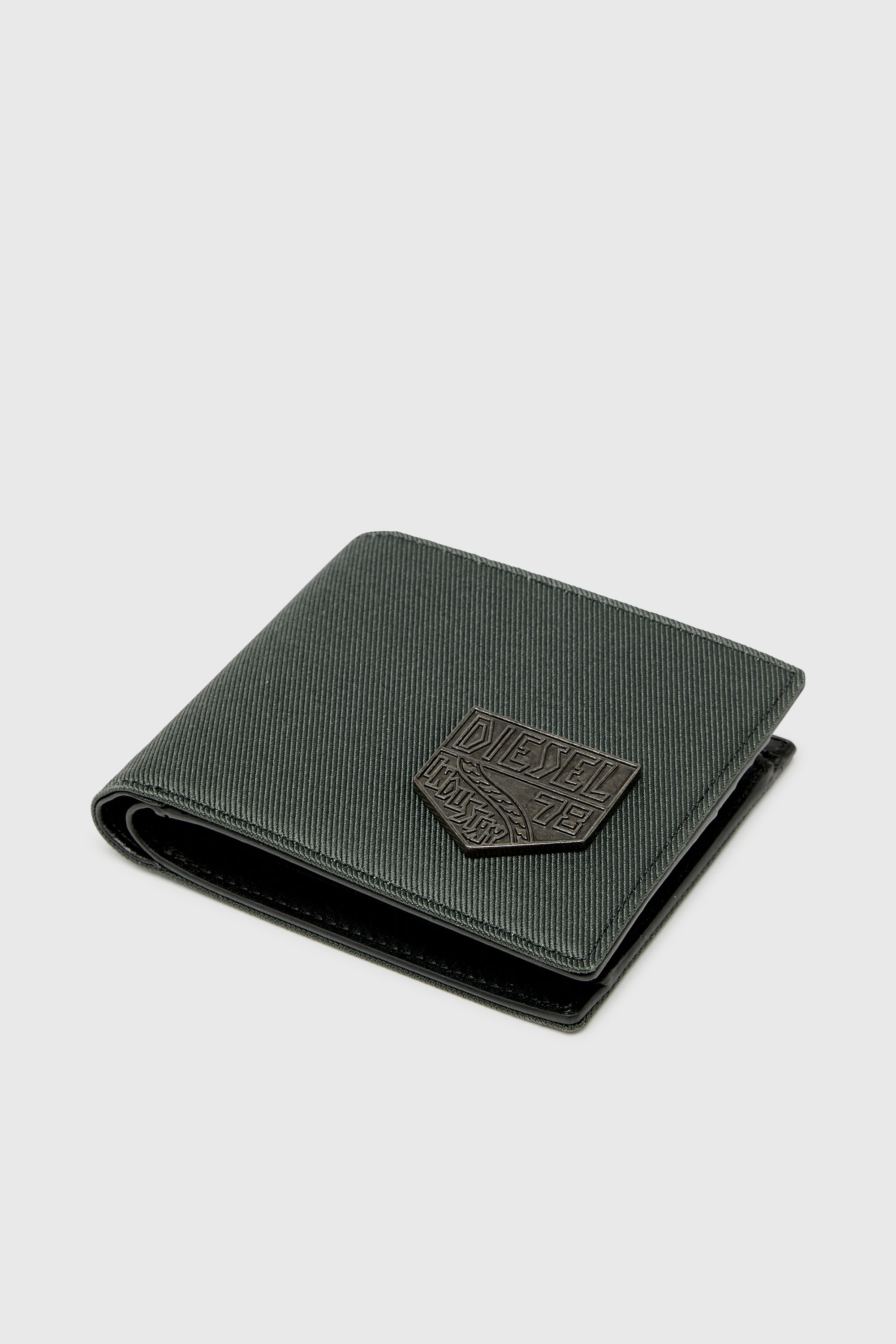 Diesel - D-PACK BI FOLD COIN 3D, Man's Small bi-fold with Diesel patch in Green - 4