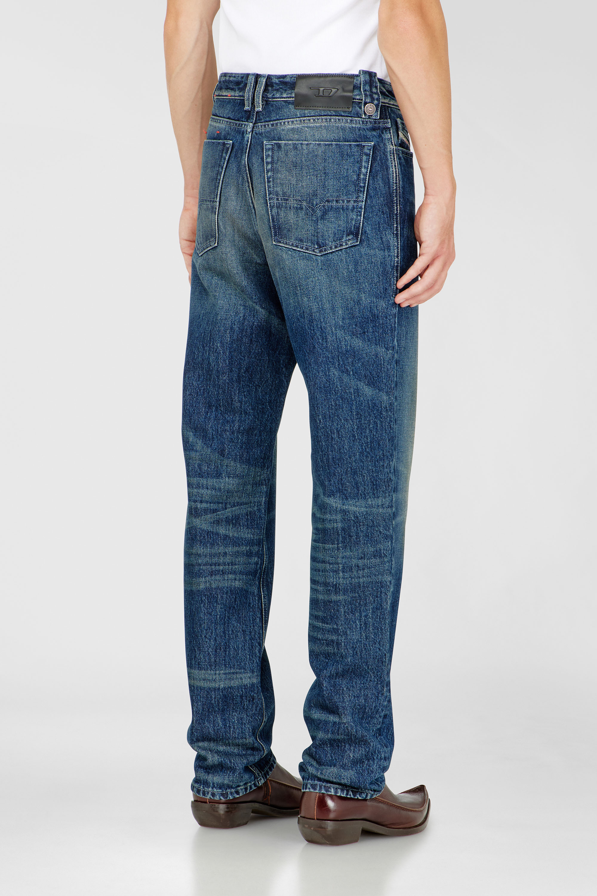 Diesel - Man's Regular Jeans 1991 D-Voeed 007FZ, Dark Blue - 5