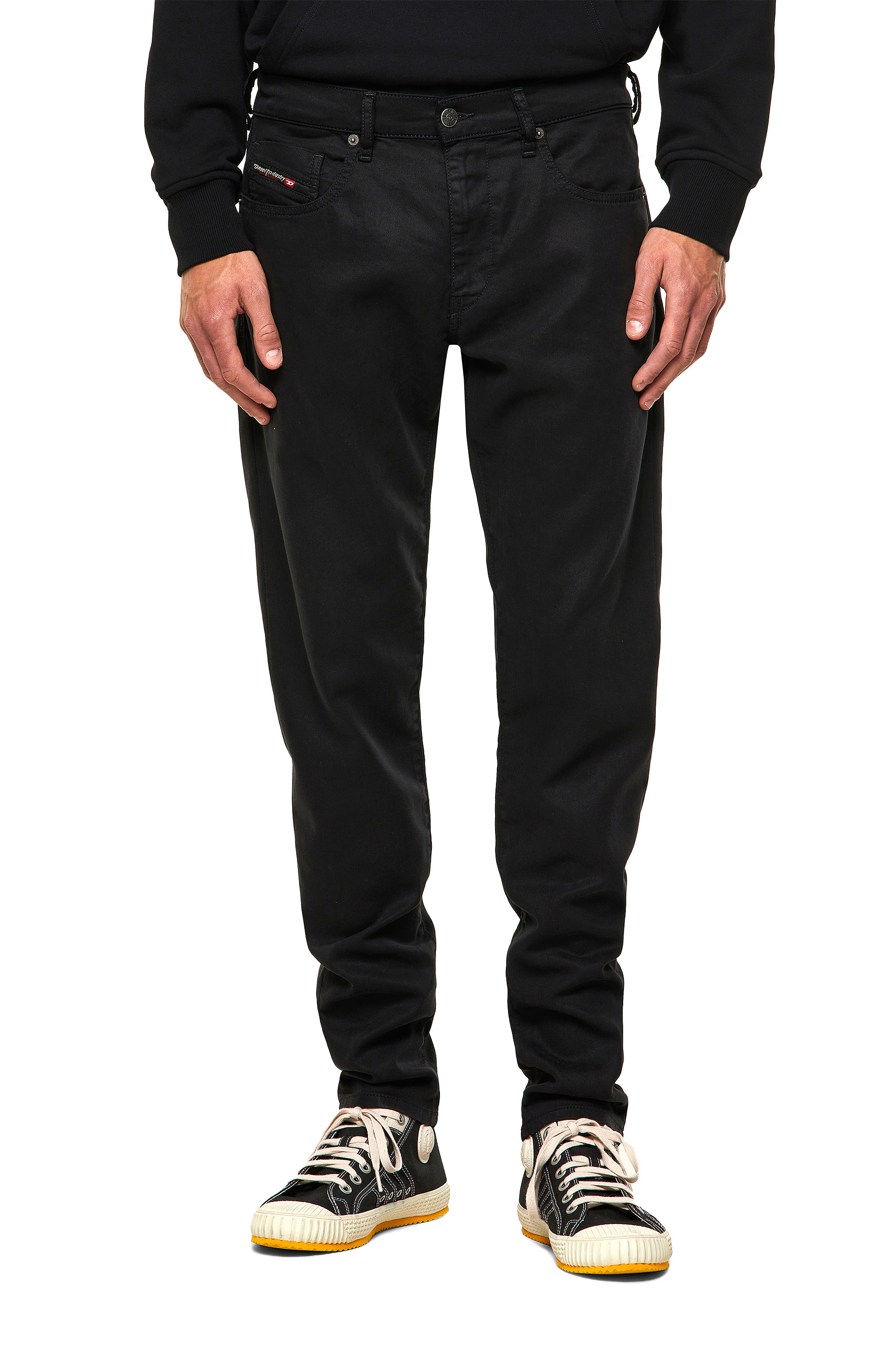 Diesel - D-Strukt JoggJeans® 069NC Slim, Black/Dark grey - Image 1