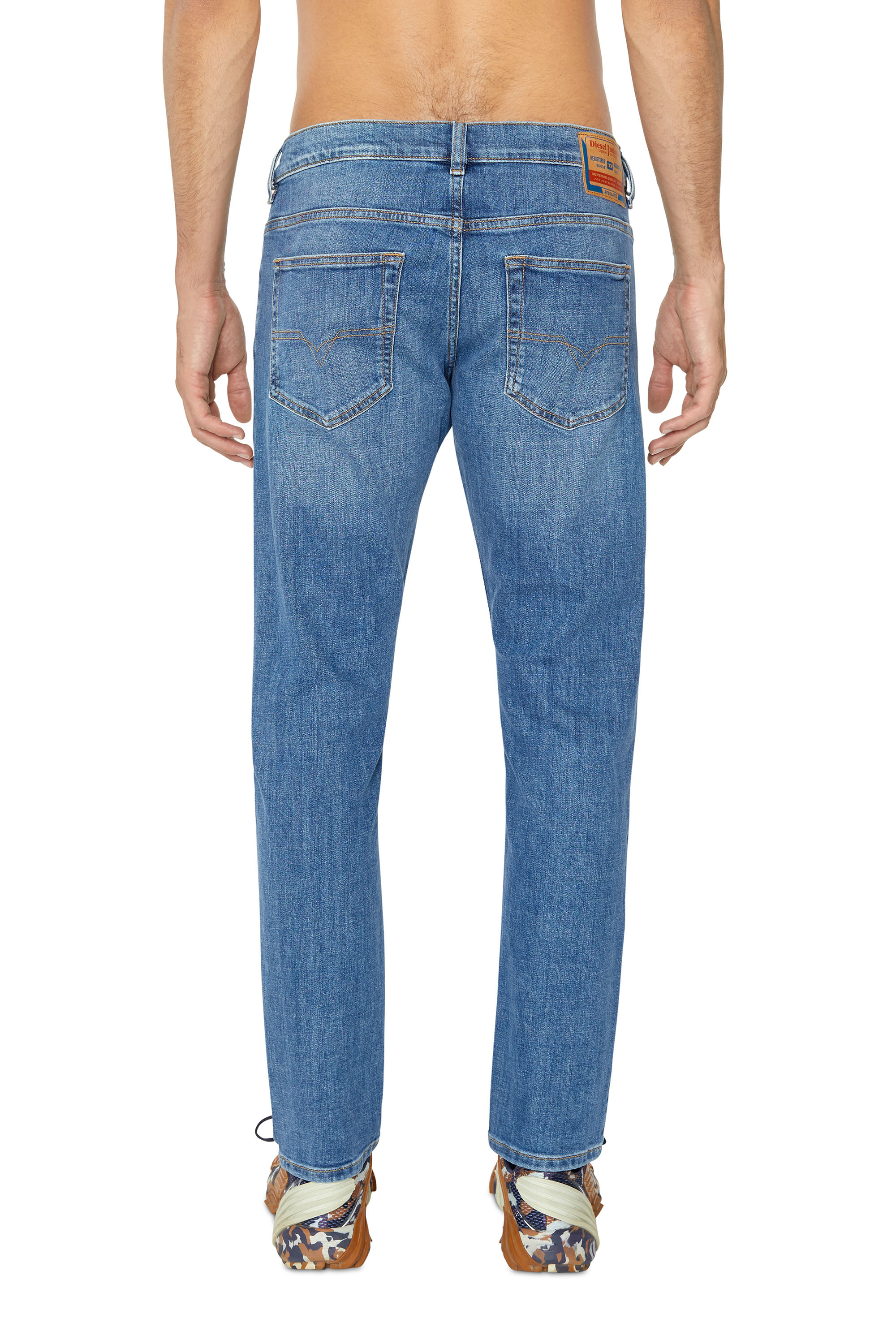 Diesel - D-Luster 0IHAT Slim Jeans, Medium blue - Image 3
