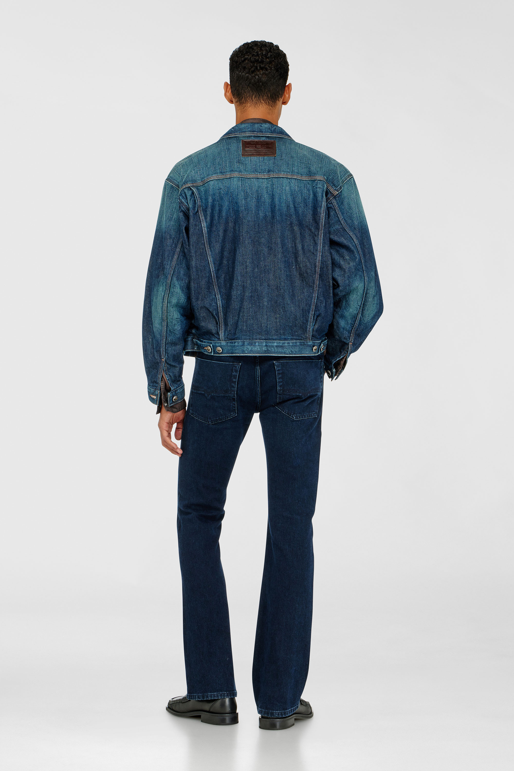 Diesel - Man's Bootcut Jeans 2007 Zatiny 0KBBJ, Dark Blue - 3